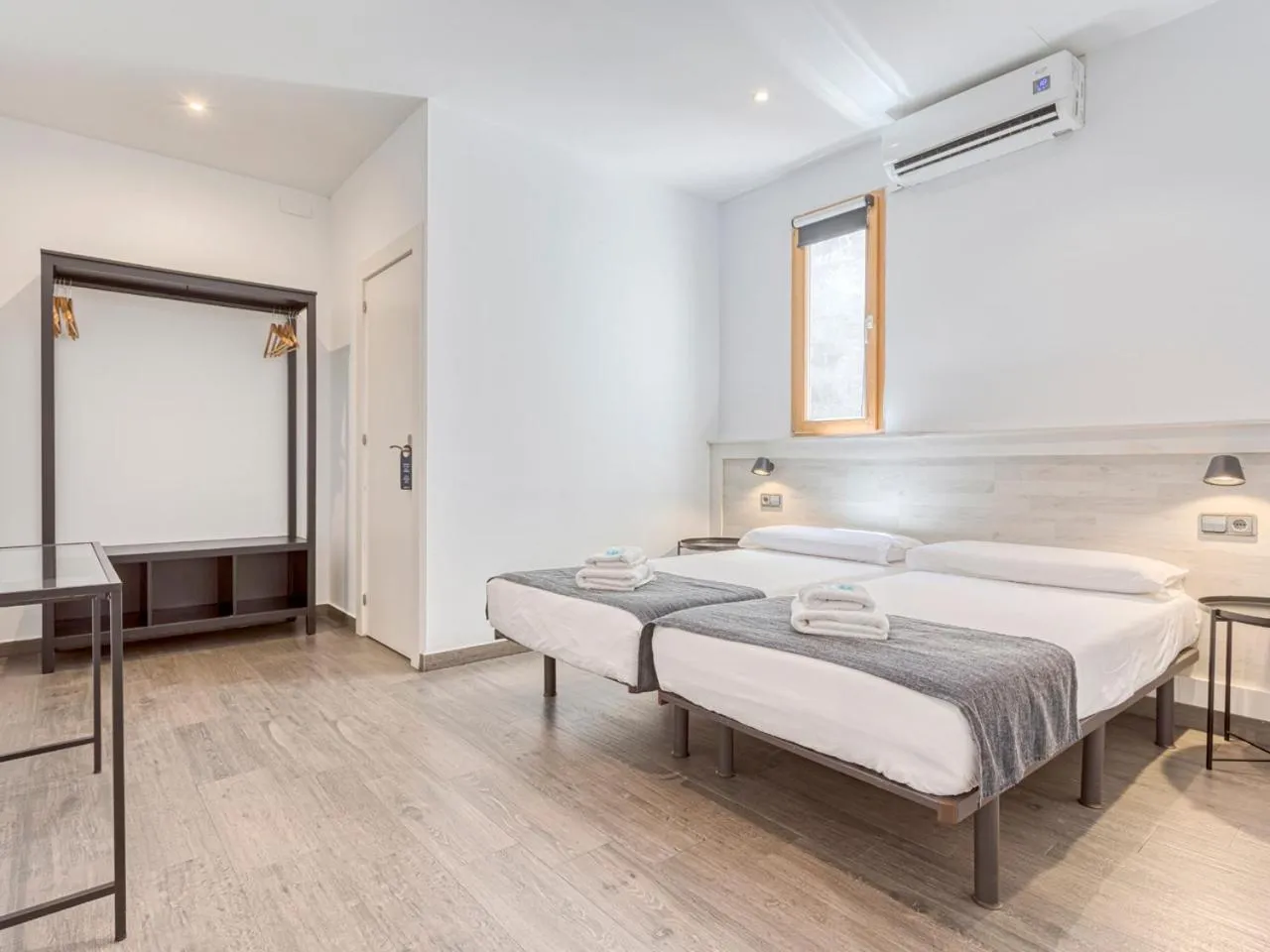 Bed in HOSTAL BEDMATES