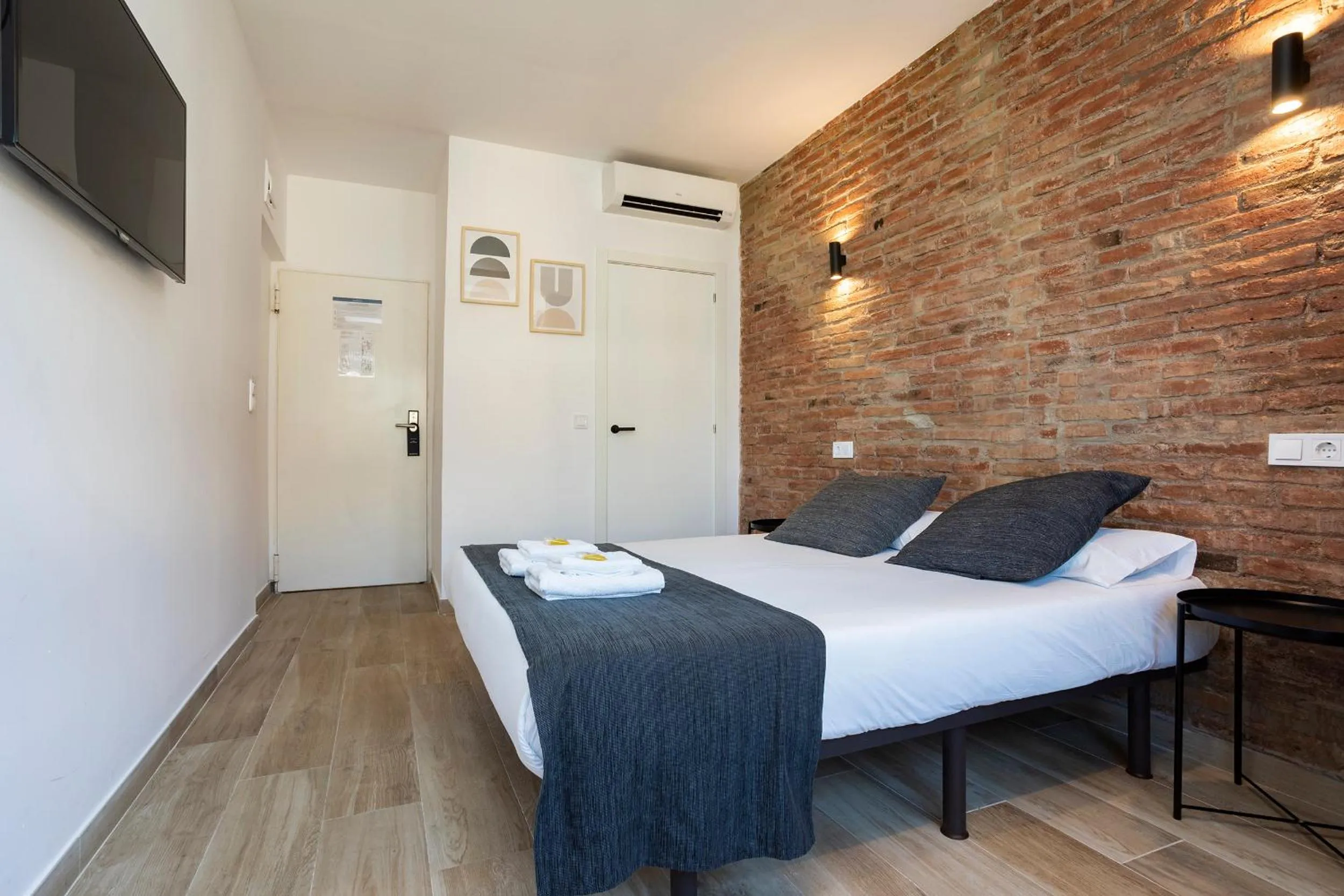 Bed in HOSTAL BEDMATES