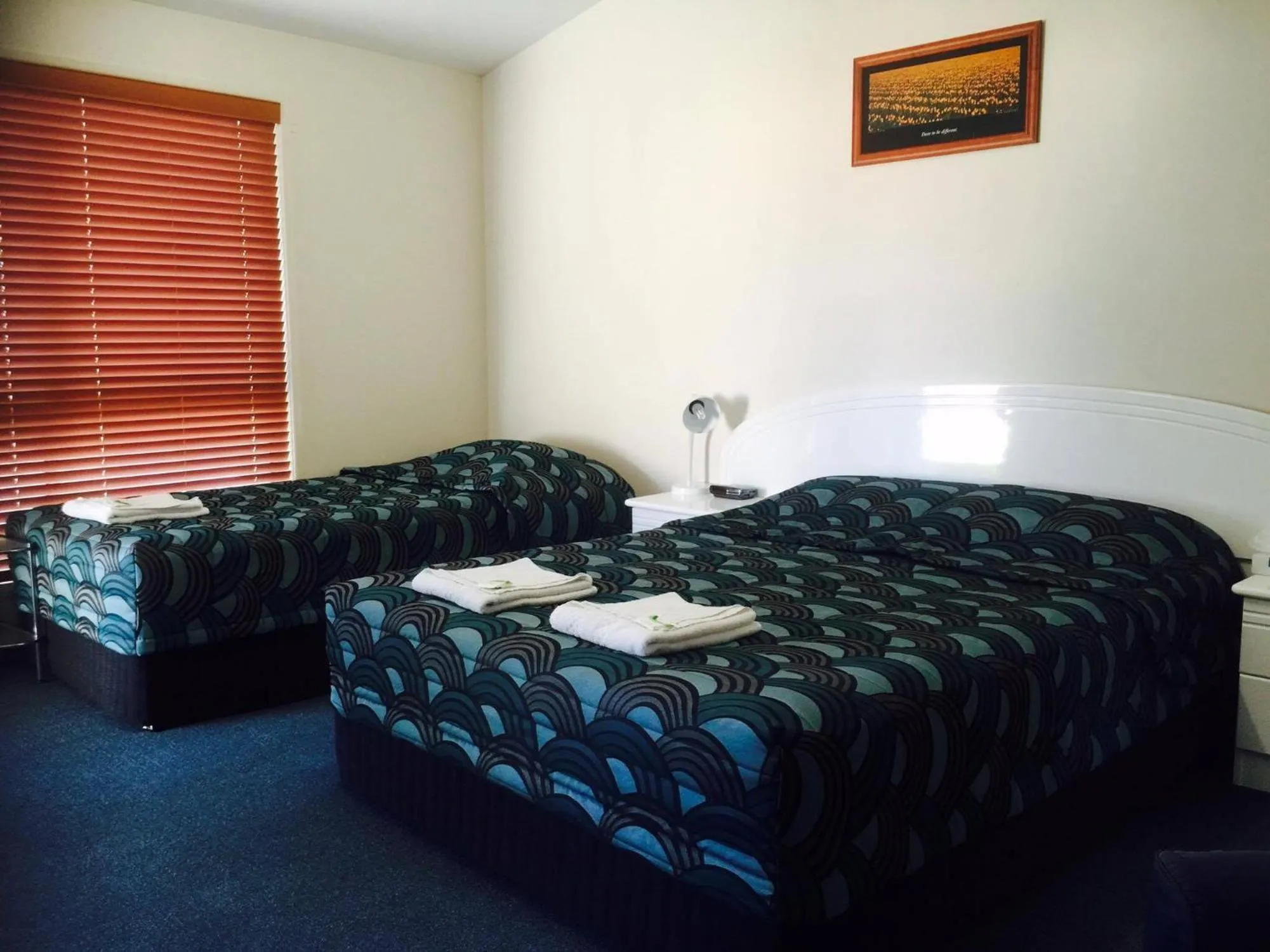 Bed in Springsure Overlander Motel