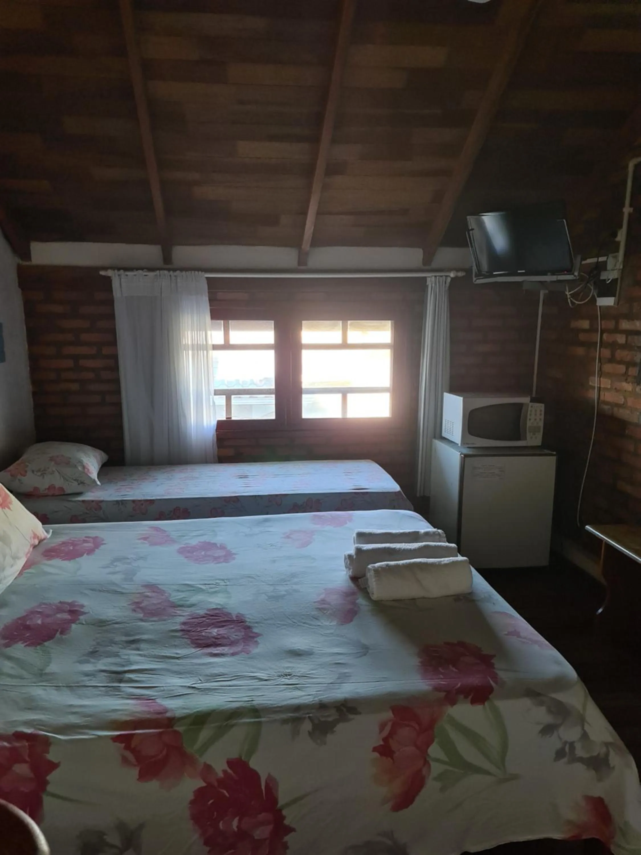 Photo of the whole room, Bed in Dell Osky Pousada
