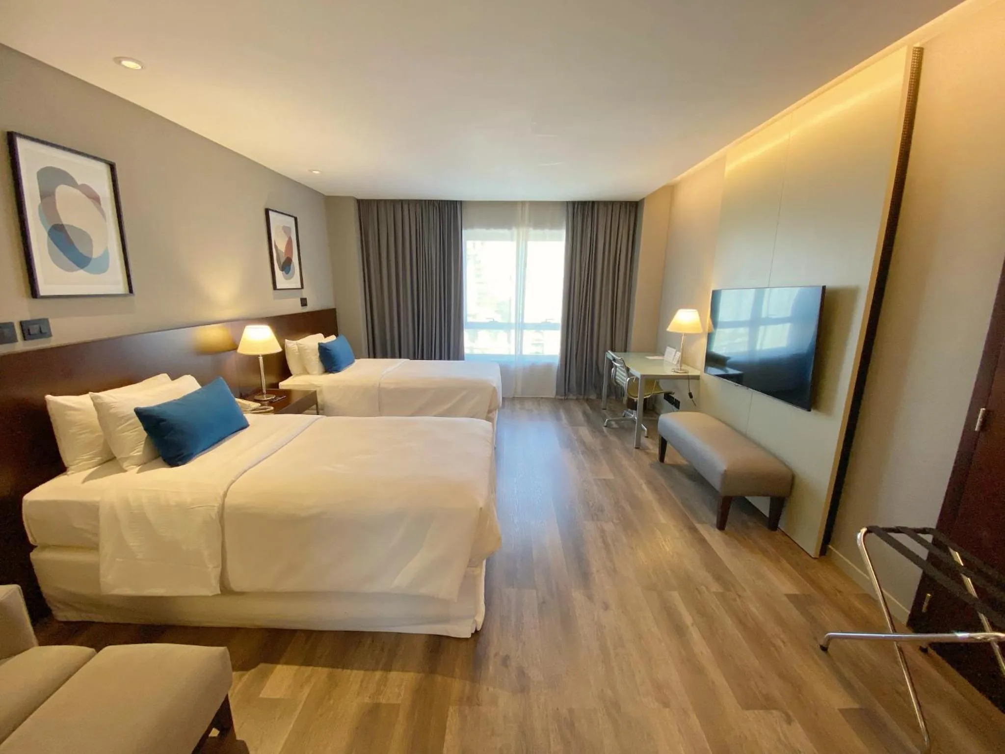 Communal lounge/ TV room, Bed in 474 Buenos Aires Hotel