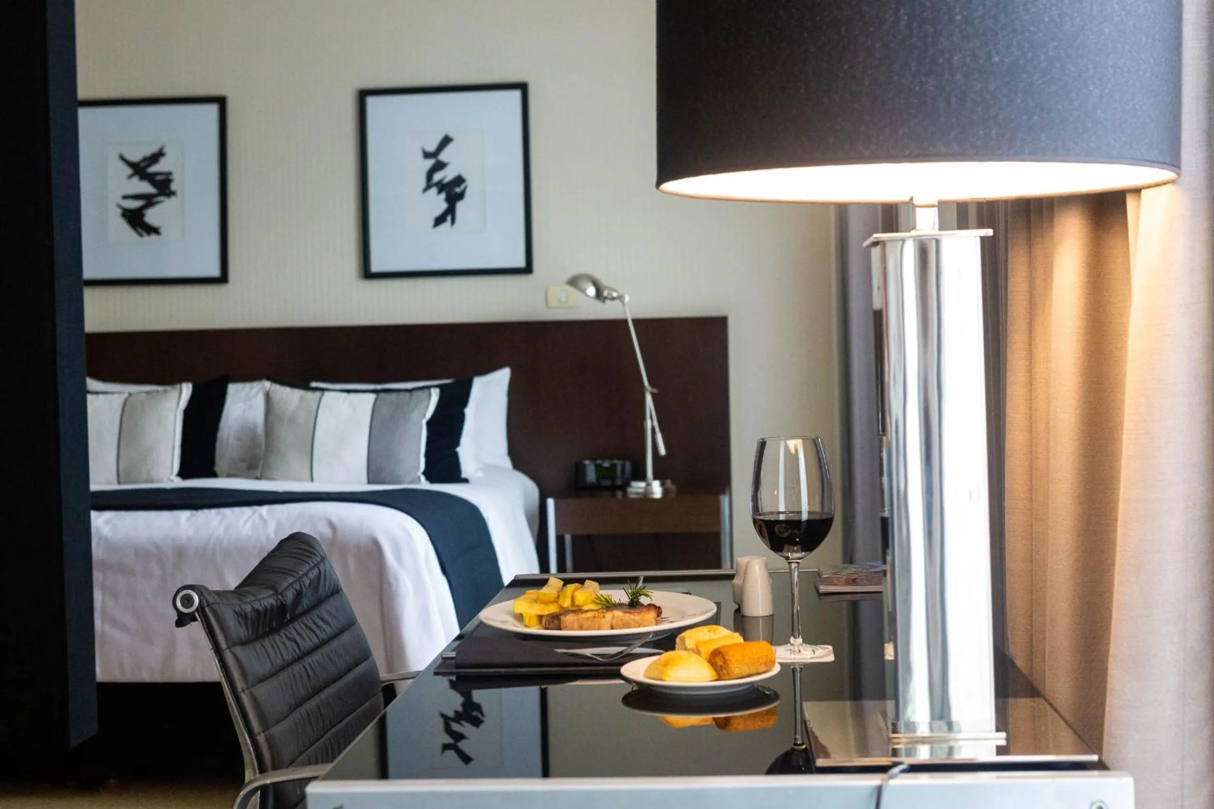 Bed in 474 Buenos Aires Hotel