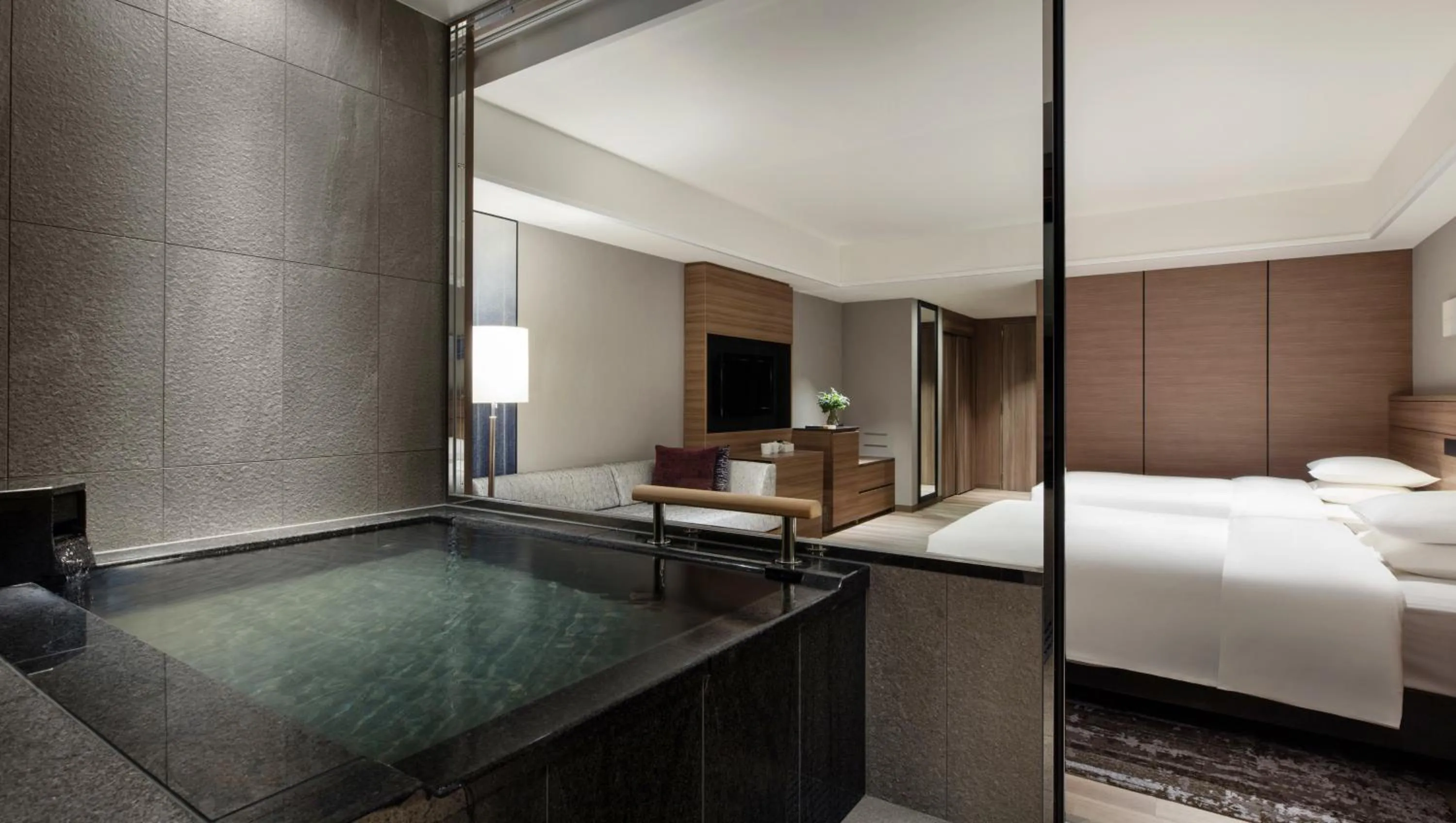 Bathroom, Bed in Nanki-Shirahama Marriott Hotel