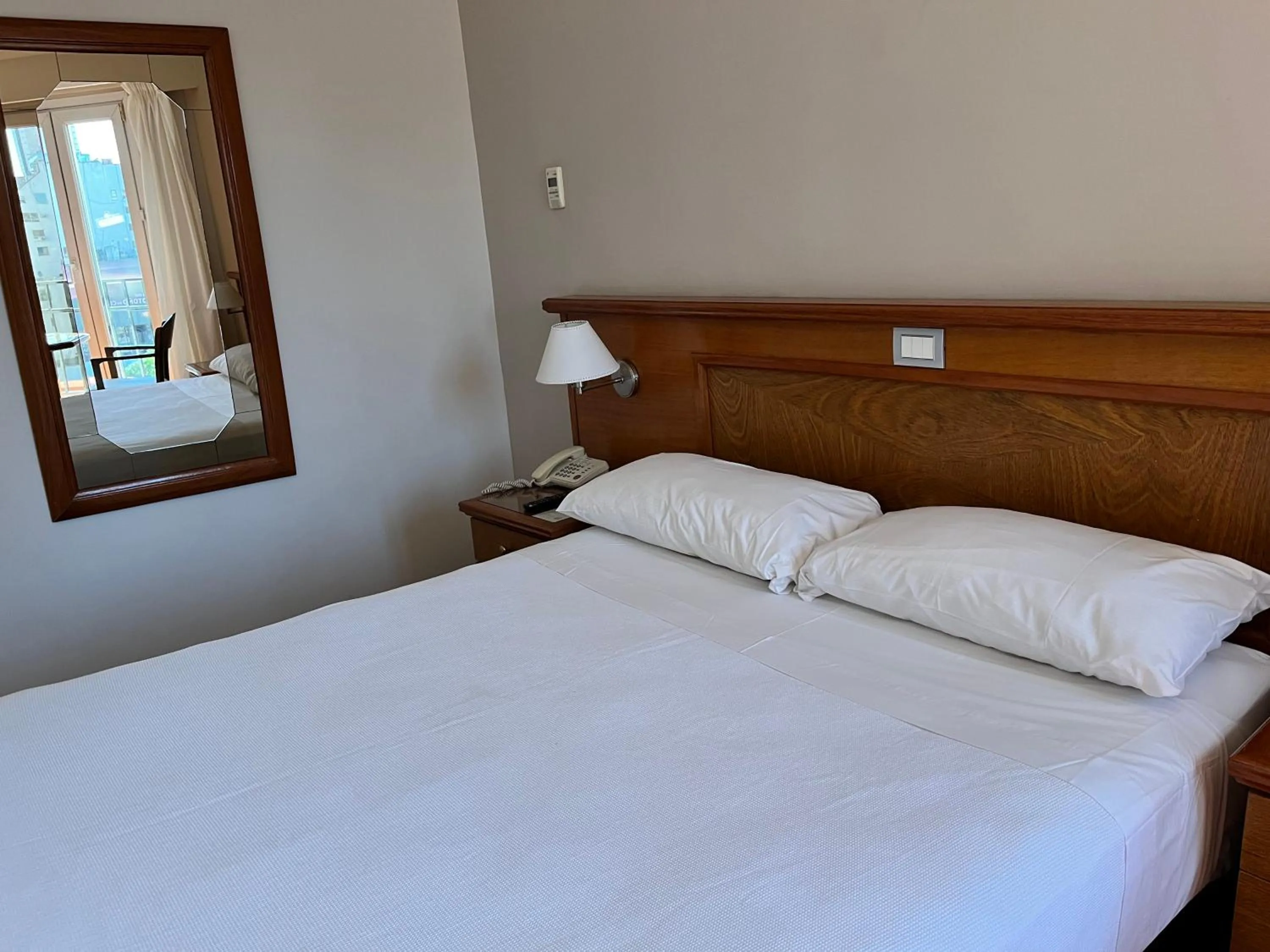 Bed in Bristol Hotel