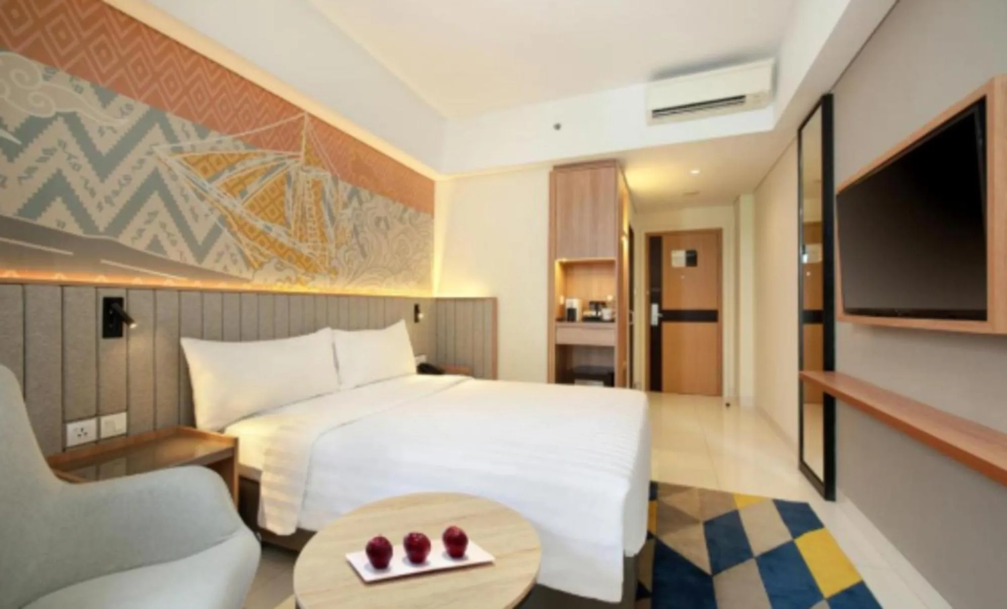 Bed in Aston Inn Pantai Losari Makassar