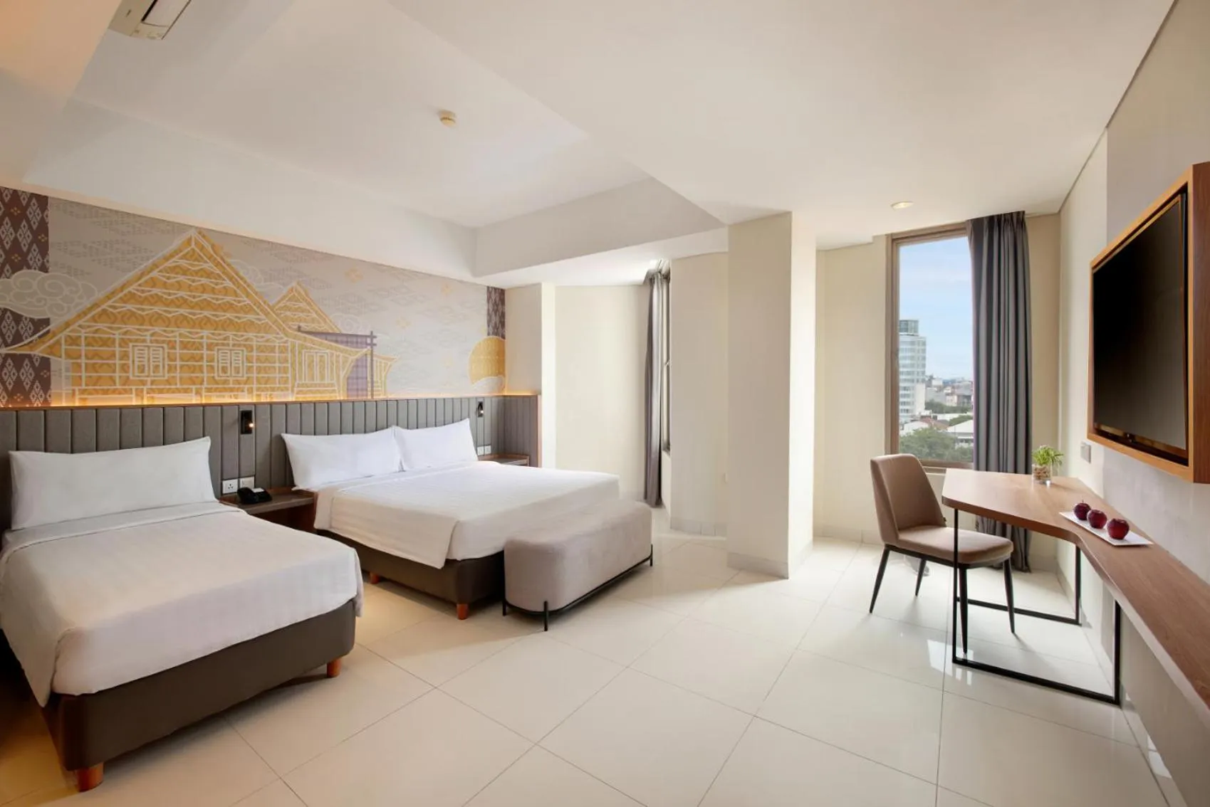 Bedroom, Bed in Aston Inn Pantai Losari Makassar