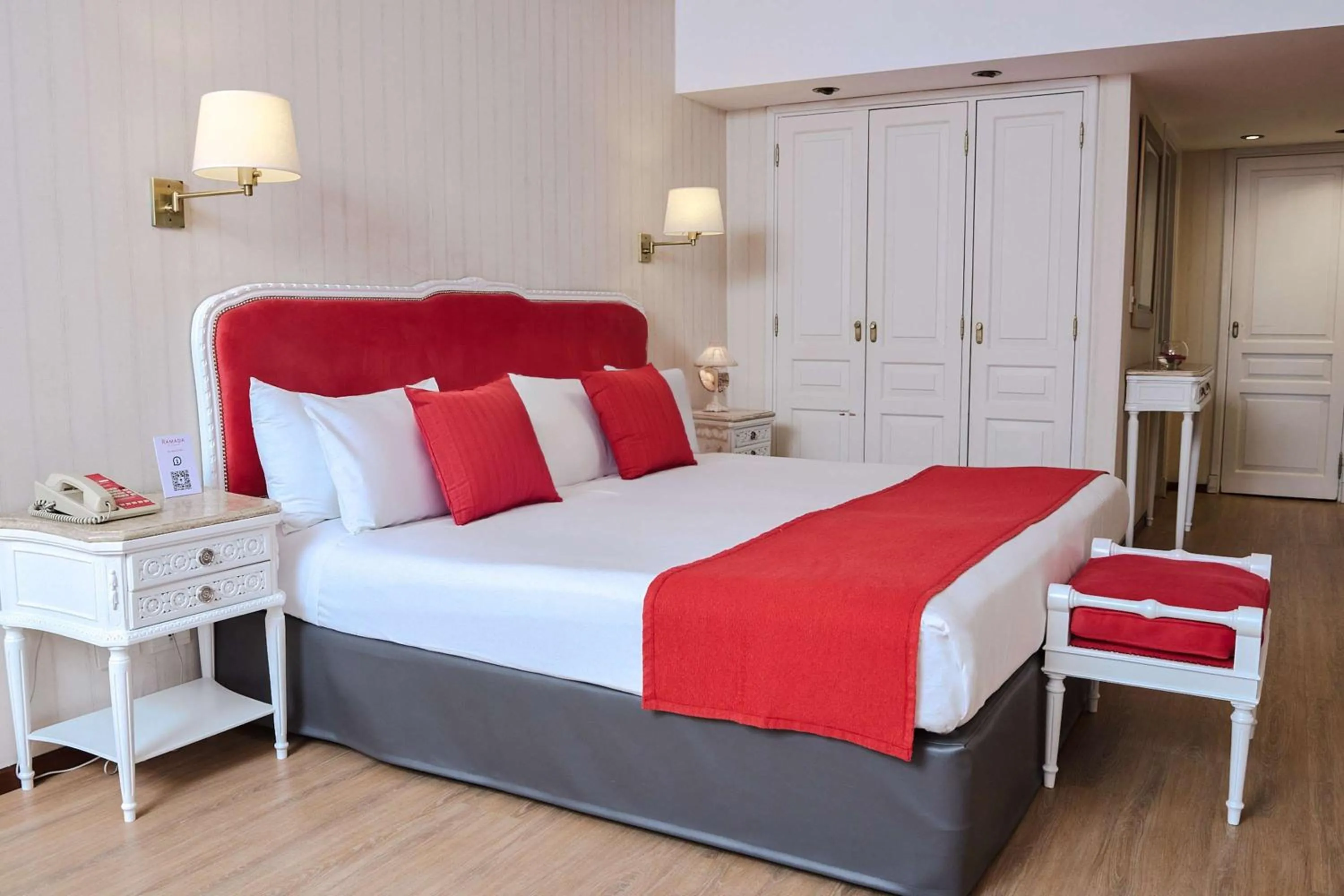 Bedroom, Bed in Ramada by Wyndham Buenos Aires Centro