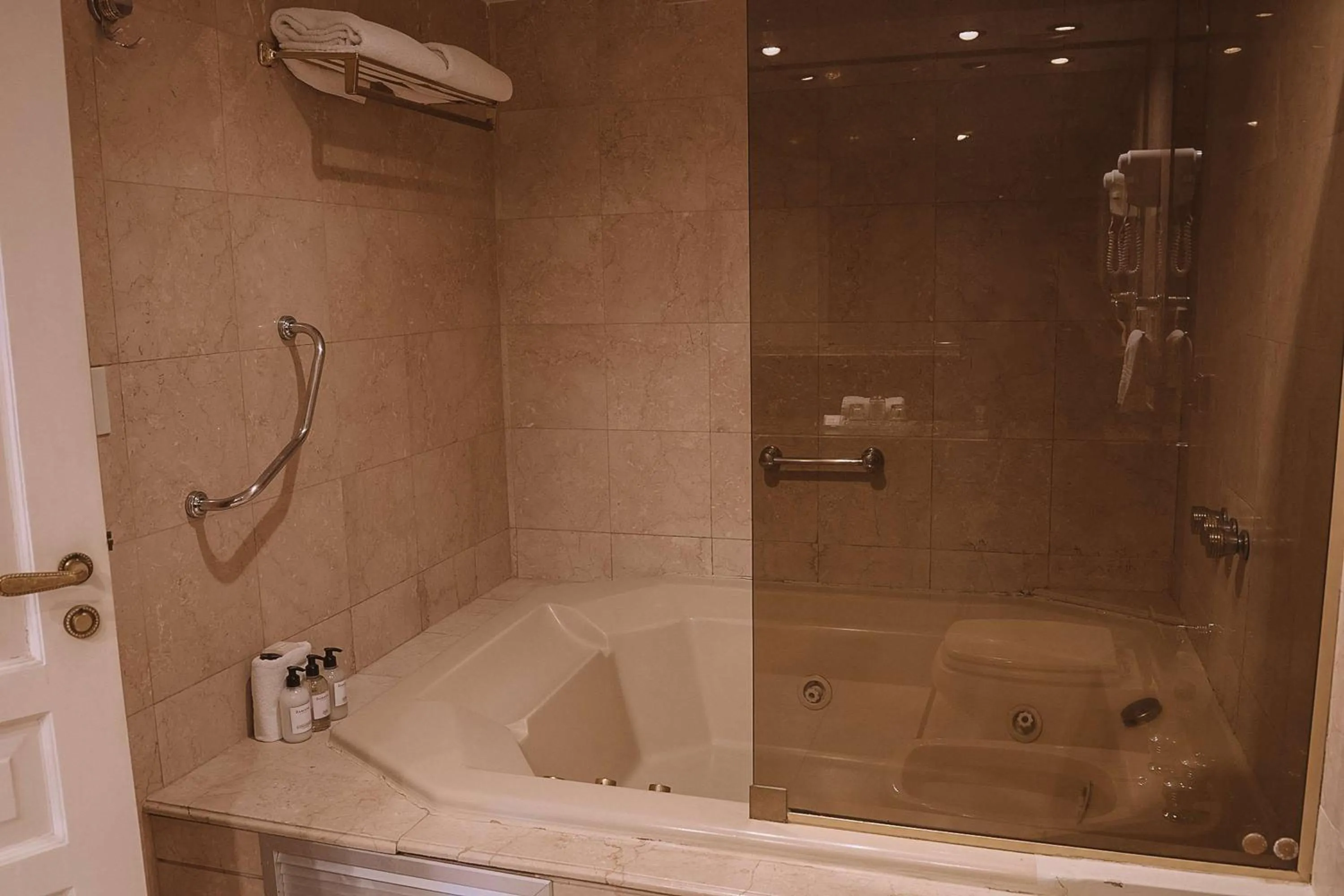 Bedroom in Ramada by Wyndham Buenos Aires Centro