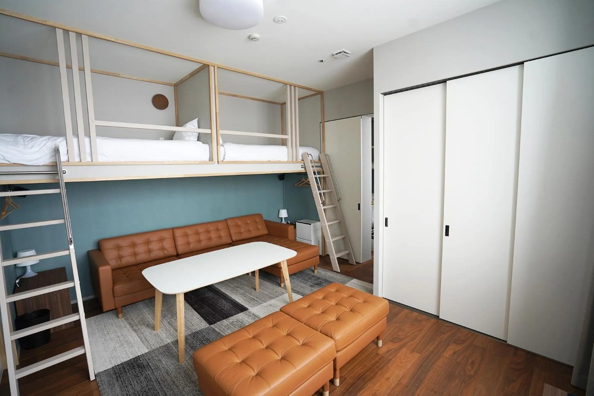 Living room, Bed in Riverside Hotel Sapporo