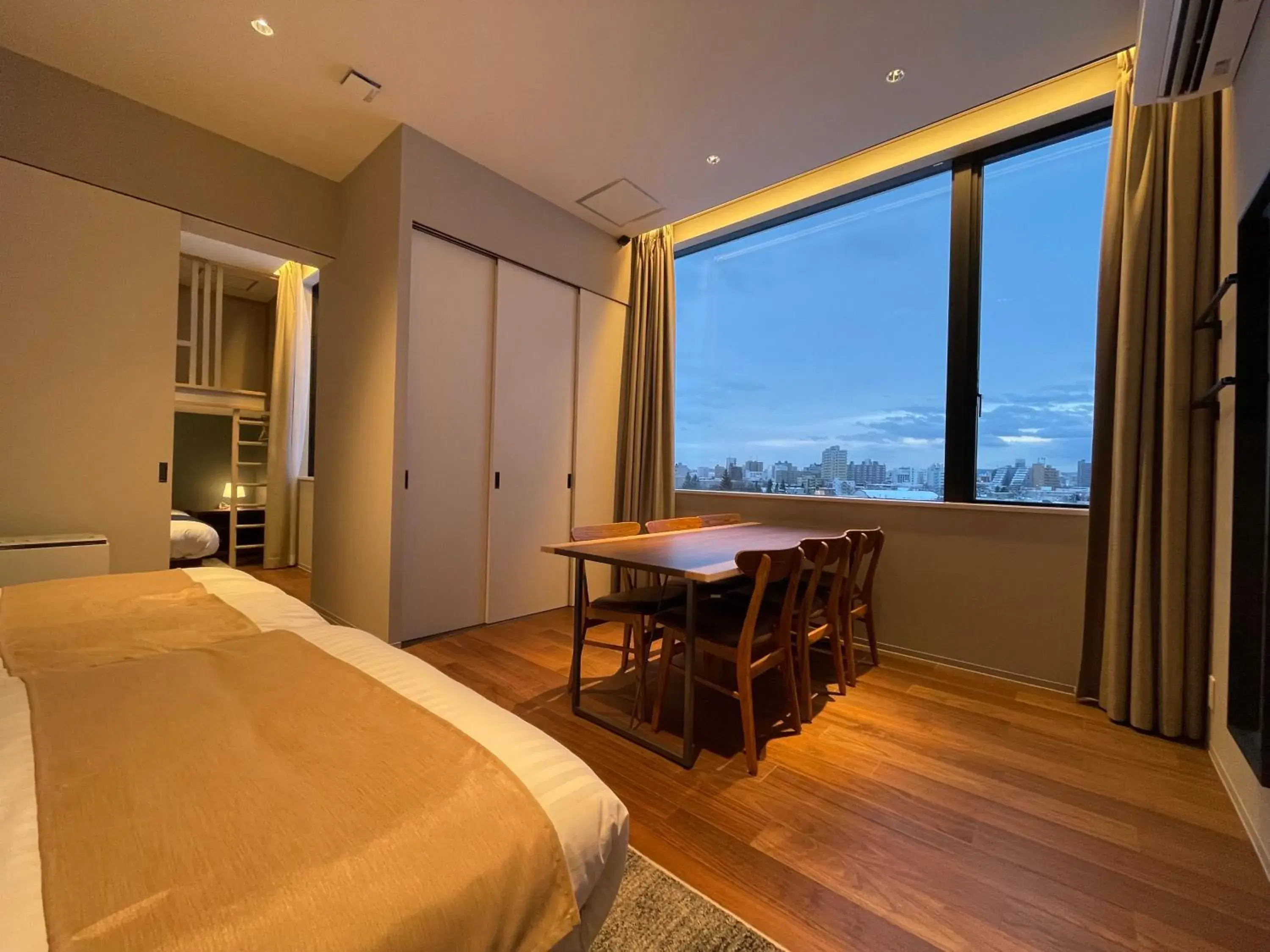 Two-Bedroom Suite in Riverside Hotel Sapporo Two-Bedroom Suite in Riverside Hotel Sapporo