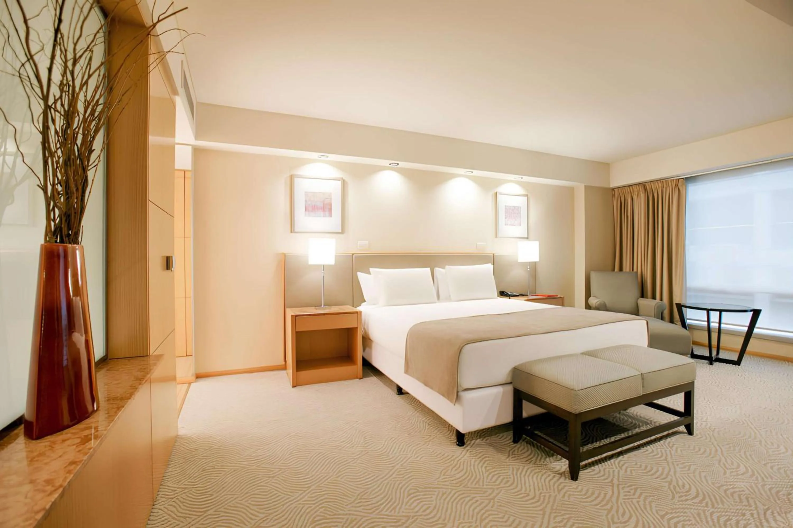 Bedroom, Bed in Doubletree By Hilton Buenos Aires