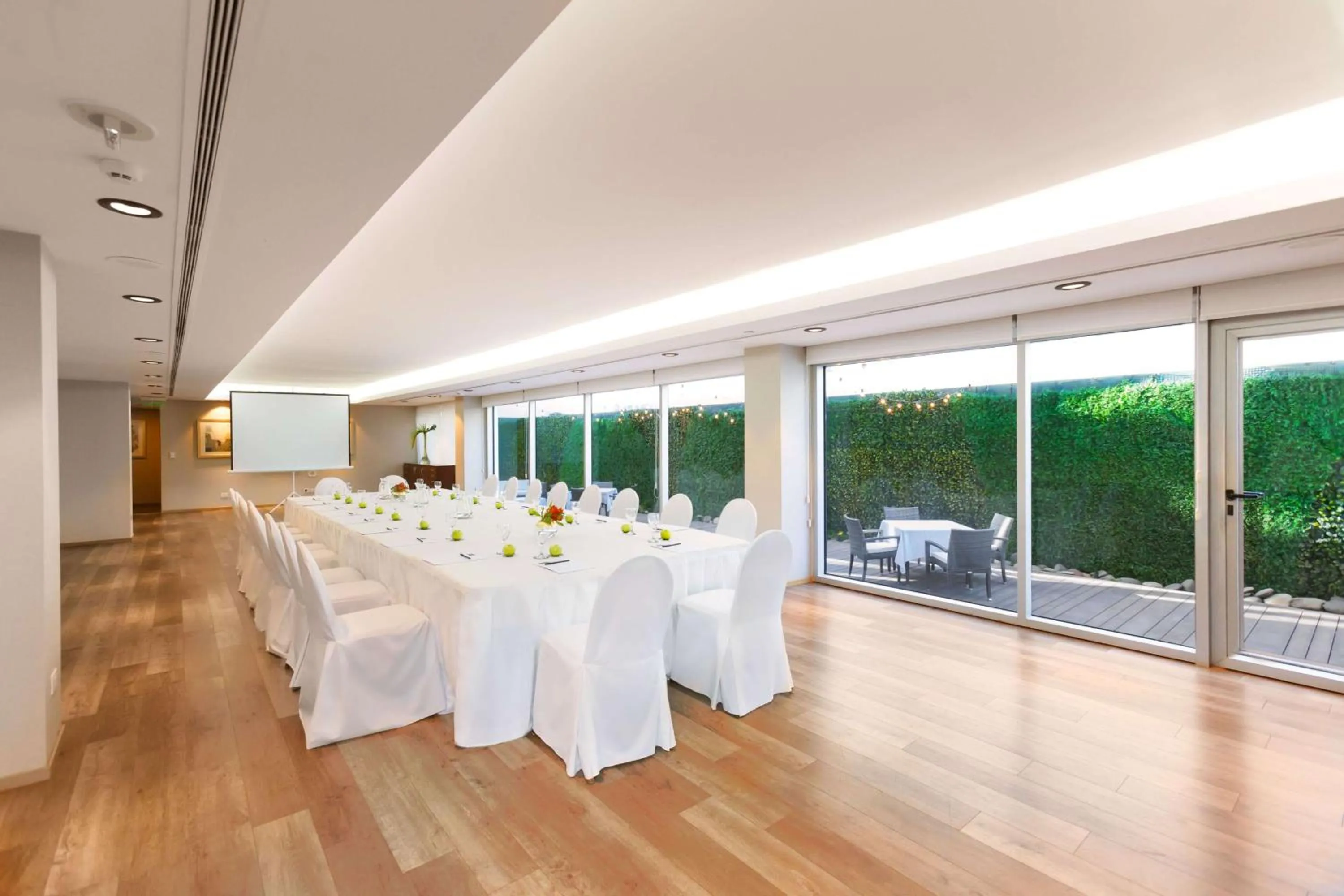 Meeting/conference room in Doubletree By Hilton Buenos Aires