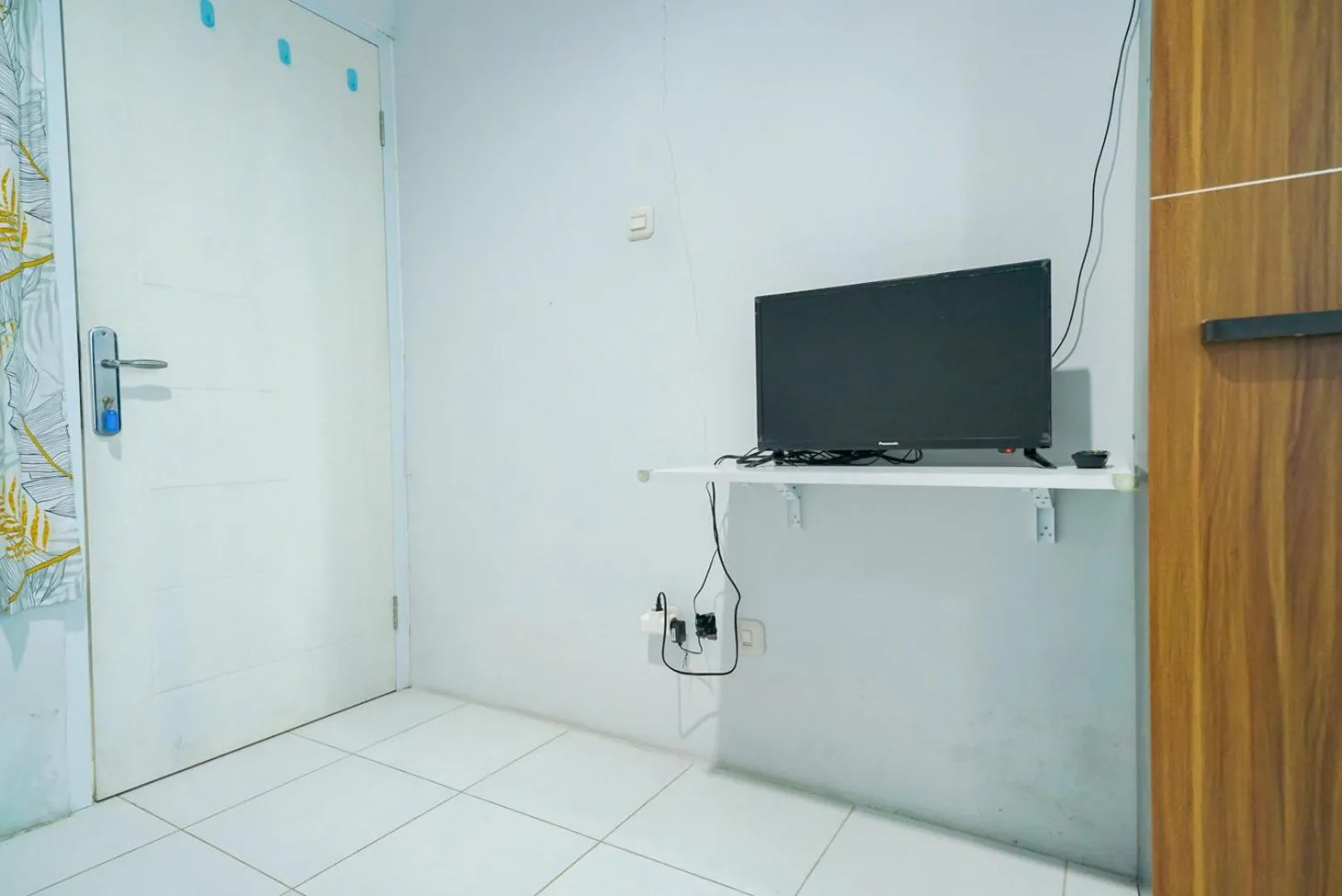 TV and multimedia in Pekayon Garden House Syariah RedPartner Near RS EMC Pekayon