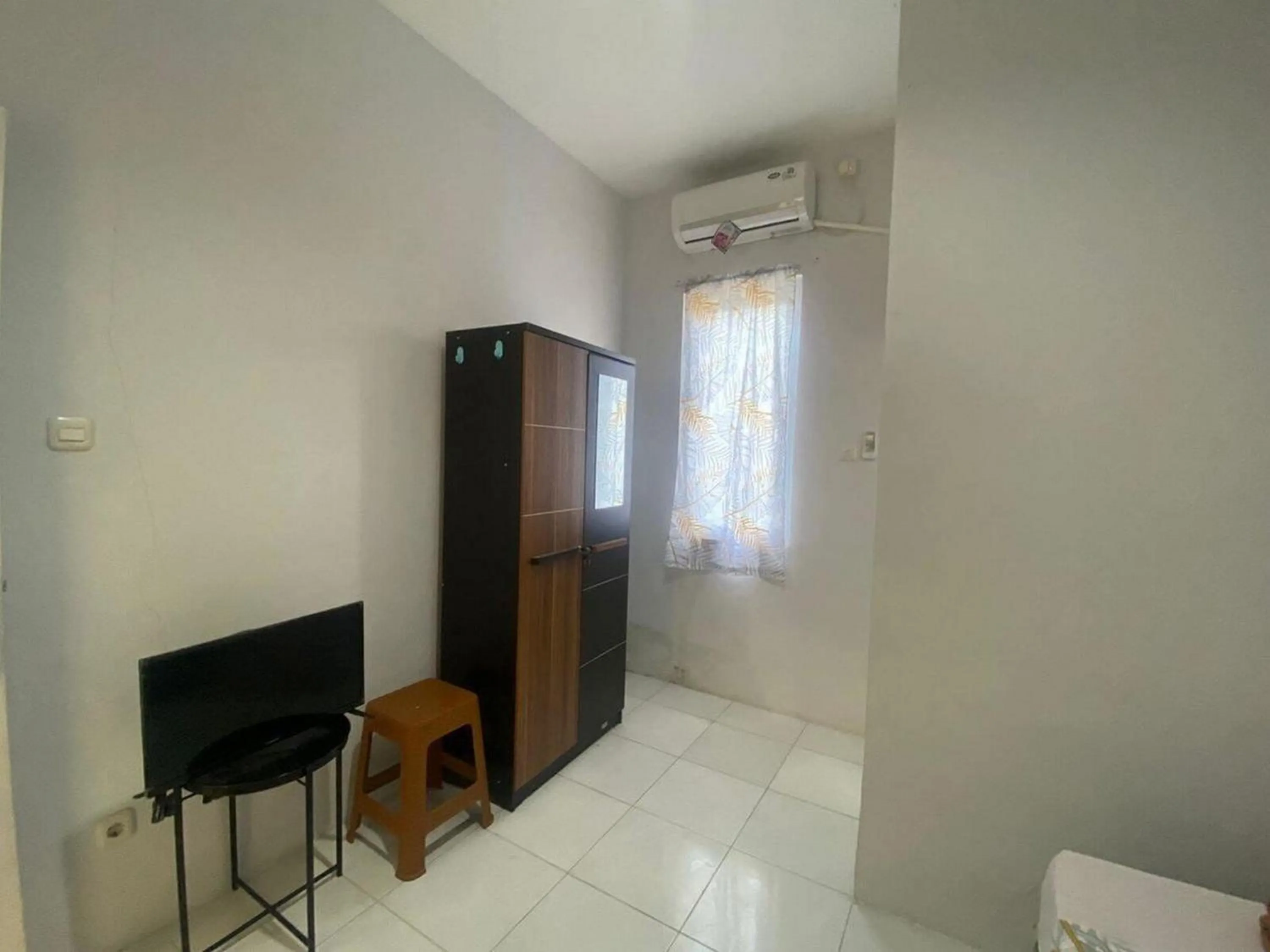 Bedroom in Pekayon Garden House Syariah RedPartner Near RS EMC Pekayon