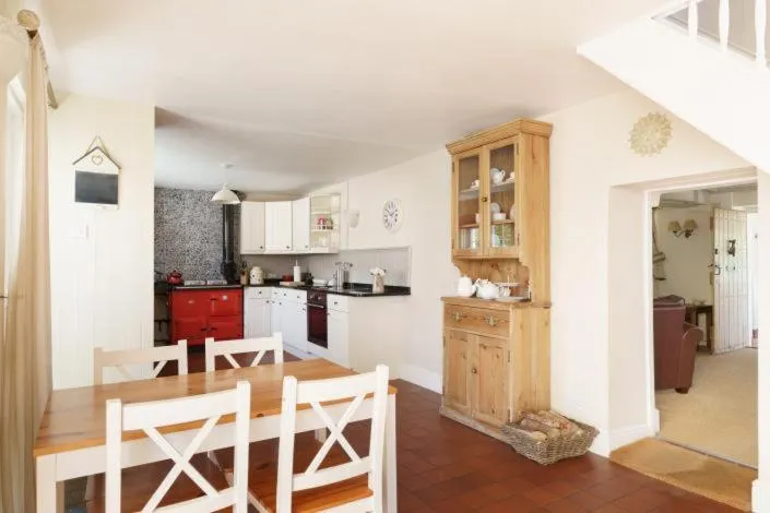 Floor plan in Windy Ridge Cottage - 5 Bedroom Holiday Home - Oxwich