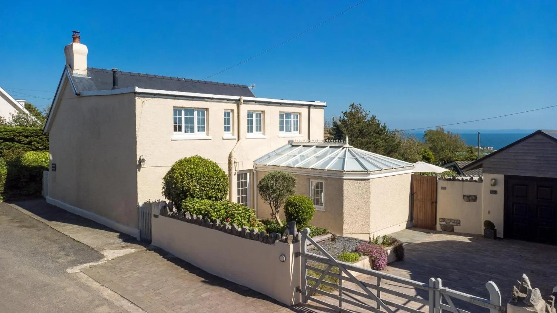 Floor plan in Windy Ridge Cottage - 5 Bedroom Holiday Home - Oxwich