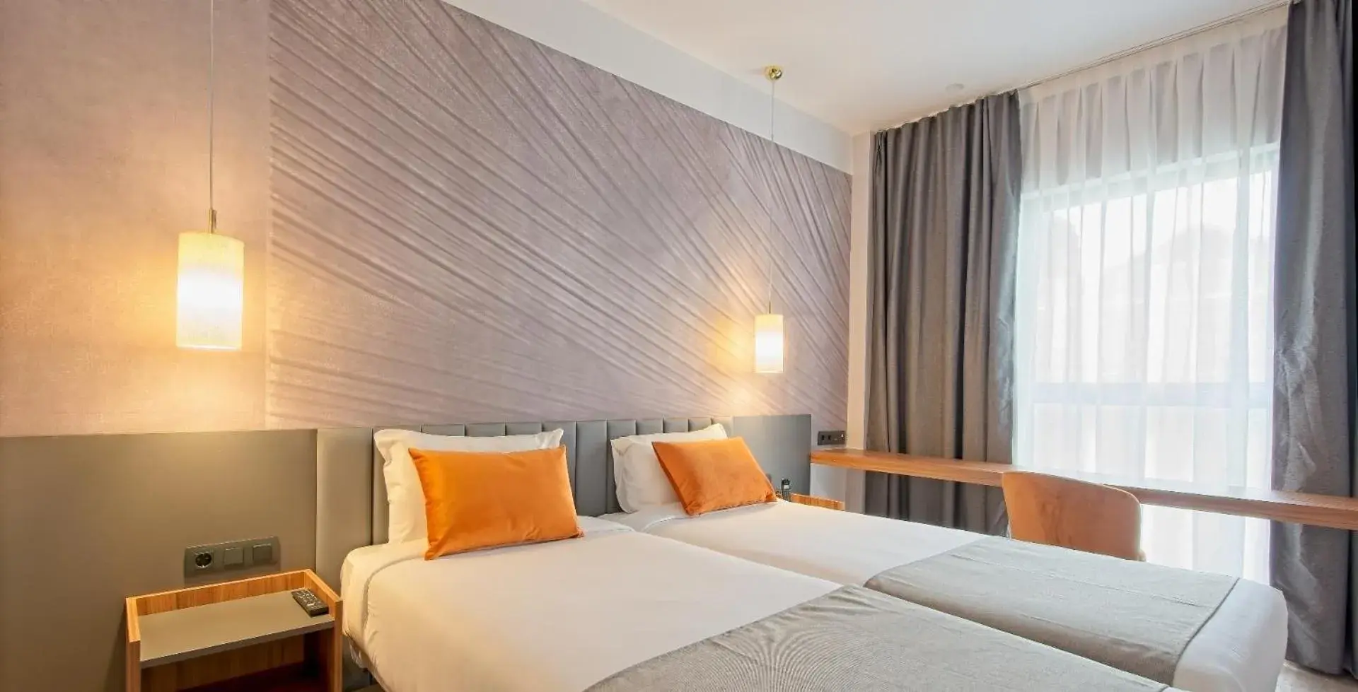 Twin Room in DWO Yuste Alcalá Twin Room in DWO Yuste Alcalá