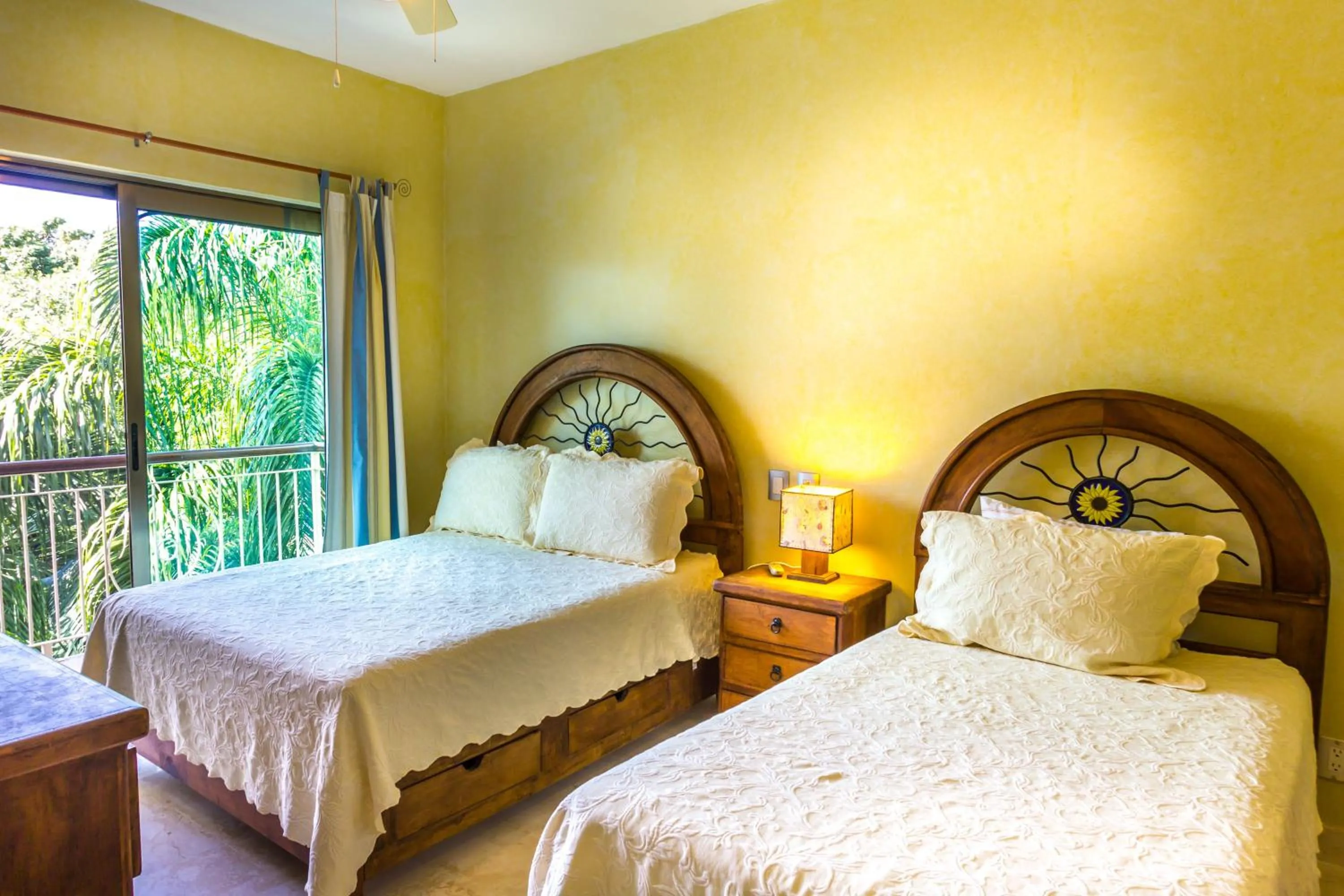 Photo of the whole room in Paseo del Sol Condohotel by BVR