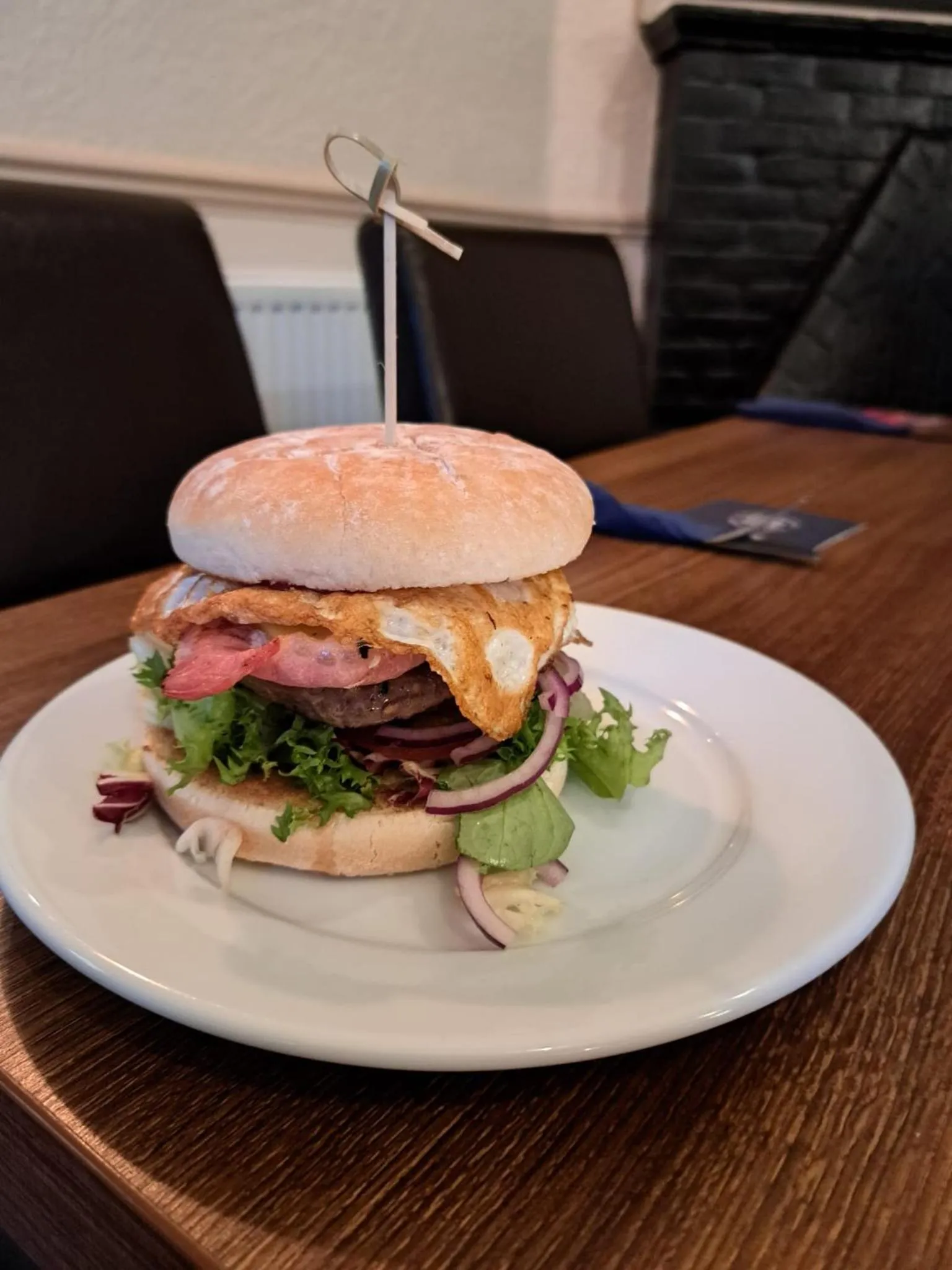 Restaurant/places to eat in The Queen Victoria