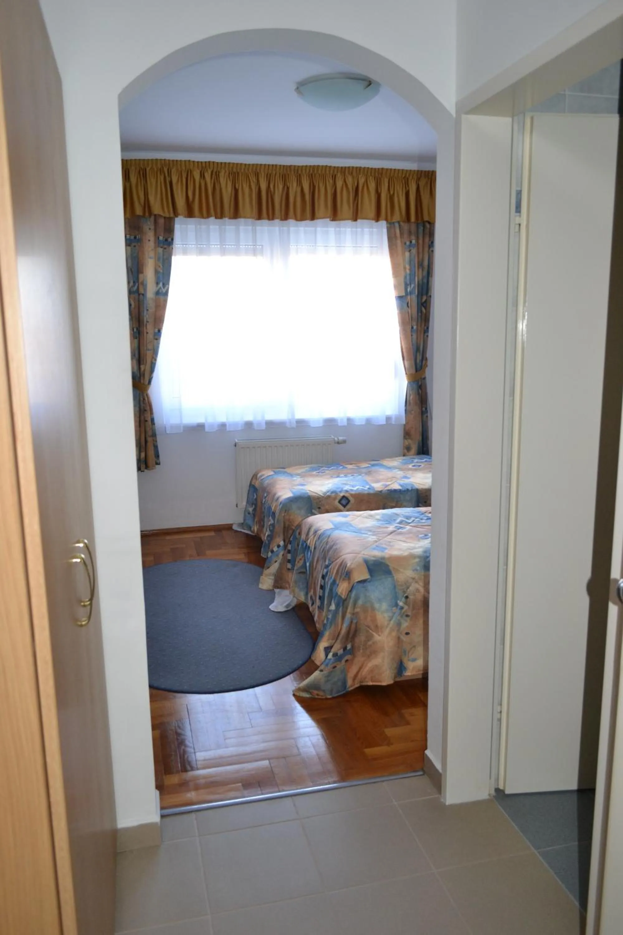 Bedroom, Bed in Leier Business Hotel