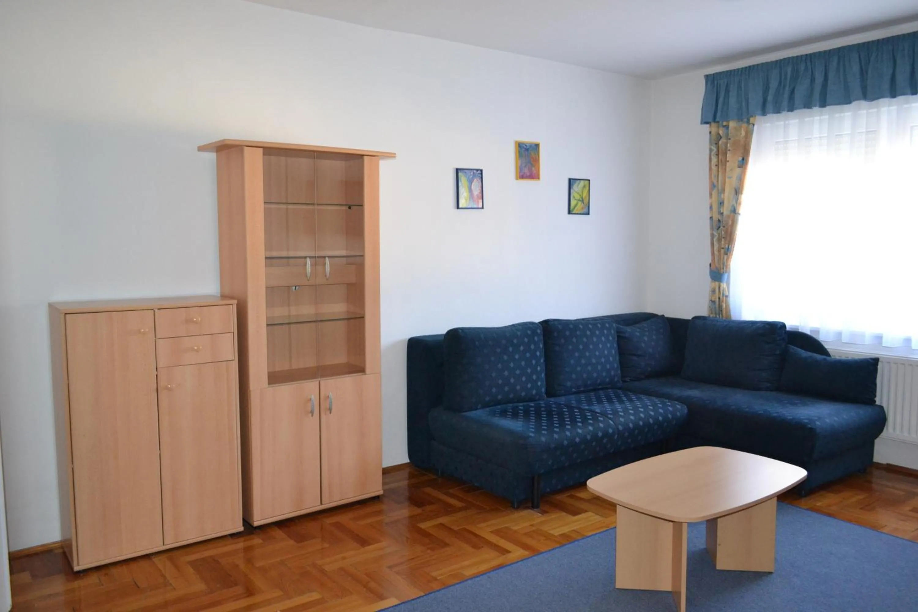 Seating area in Leier Business Hotel