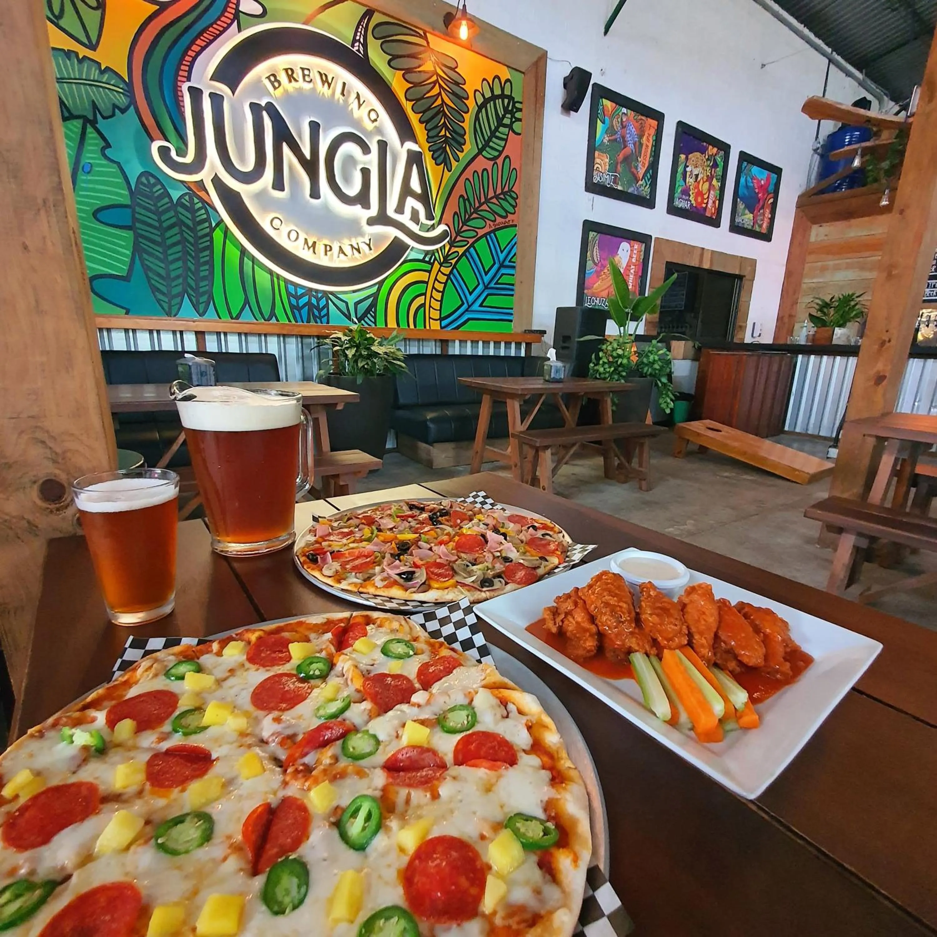 Food and drinks in Angeli Gardens Boutique Hotel