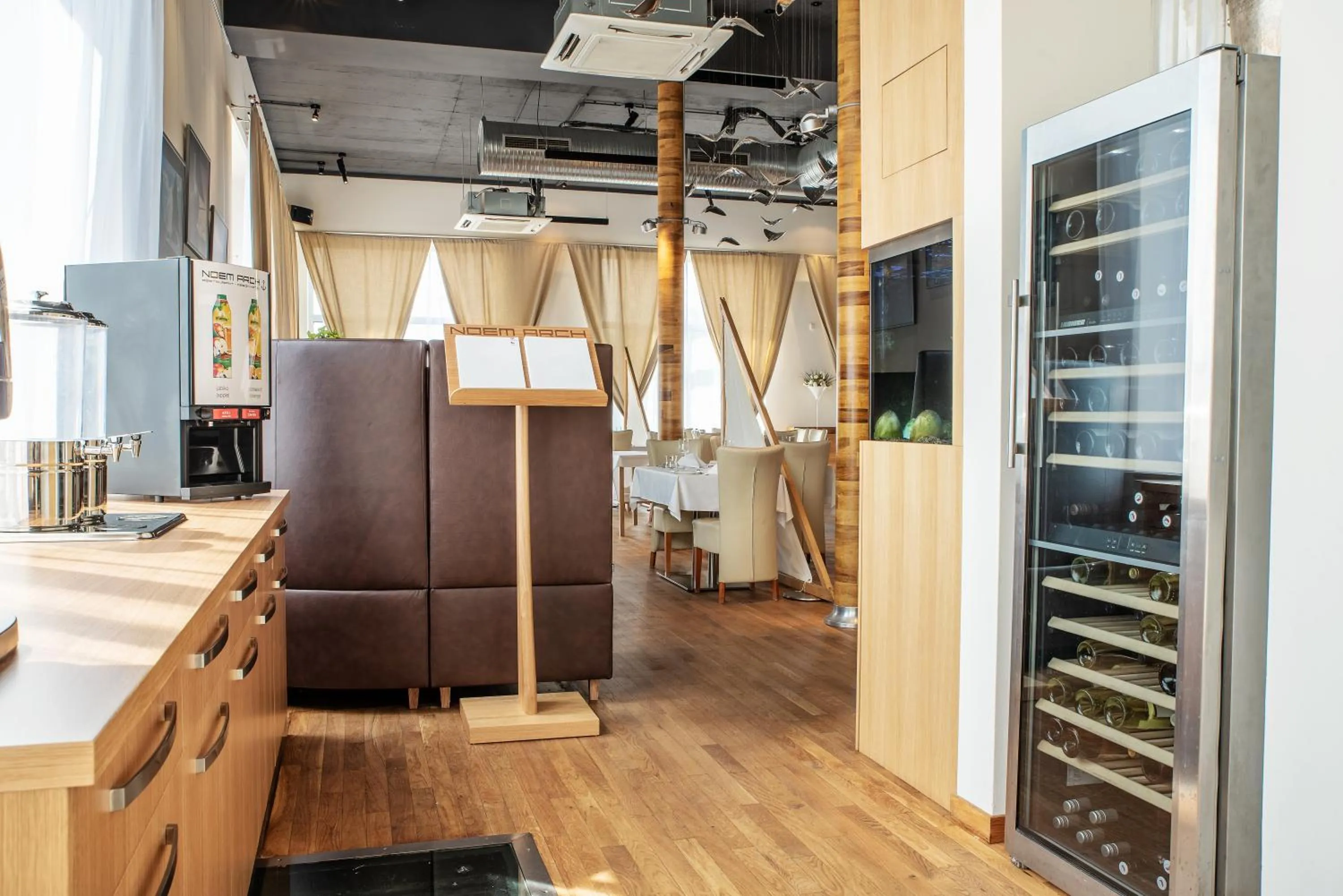 Restaurant & Design Hotel Noem Arch