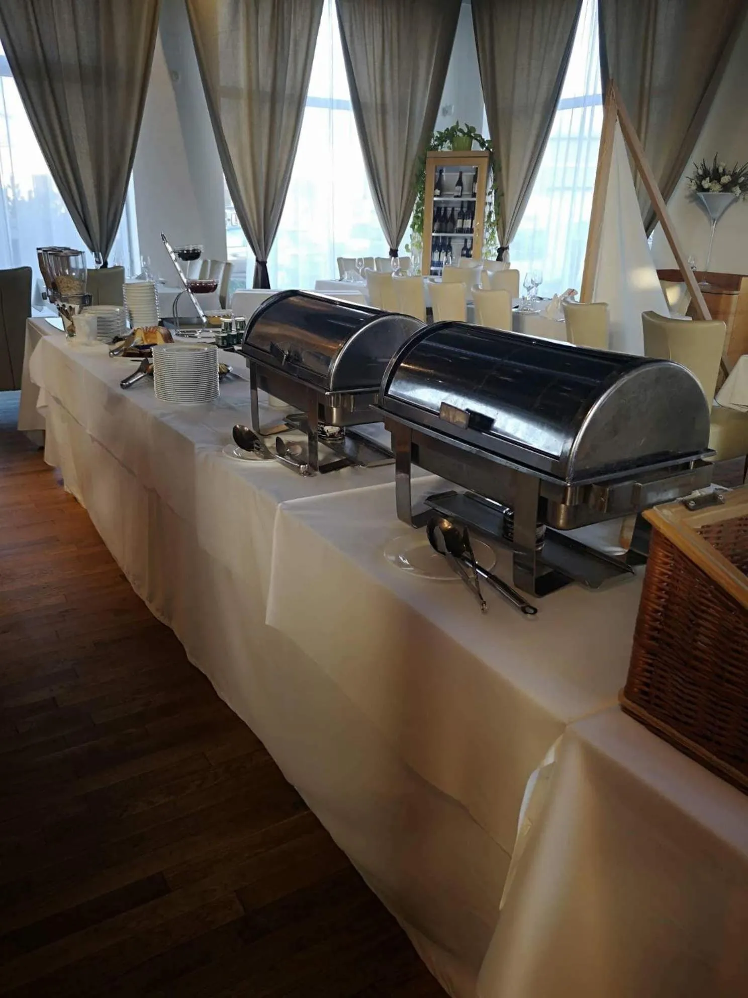 Restaurant & Design Hotel Noem Arch