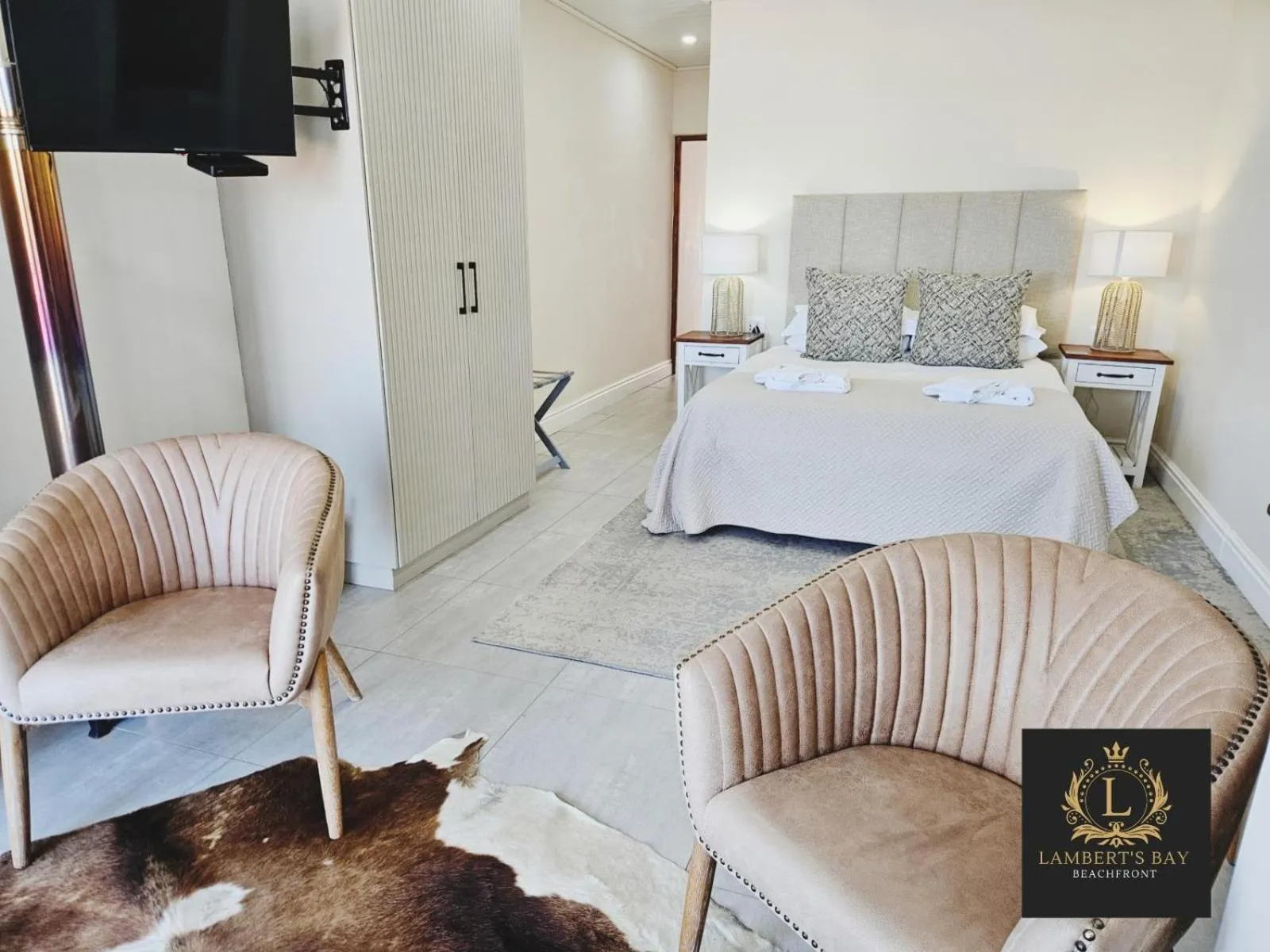 Photo of the whole room, Bed in Lambertsbay Beachfront