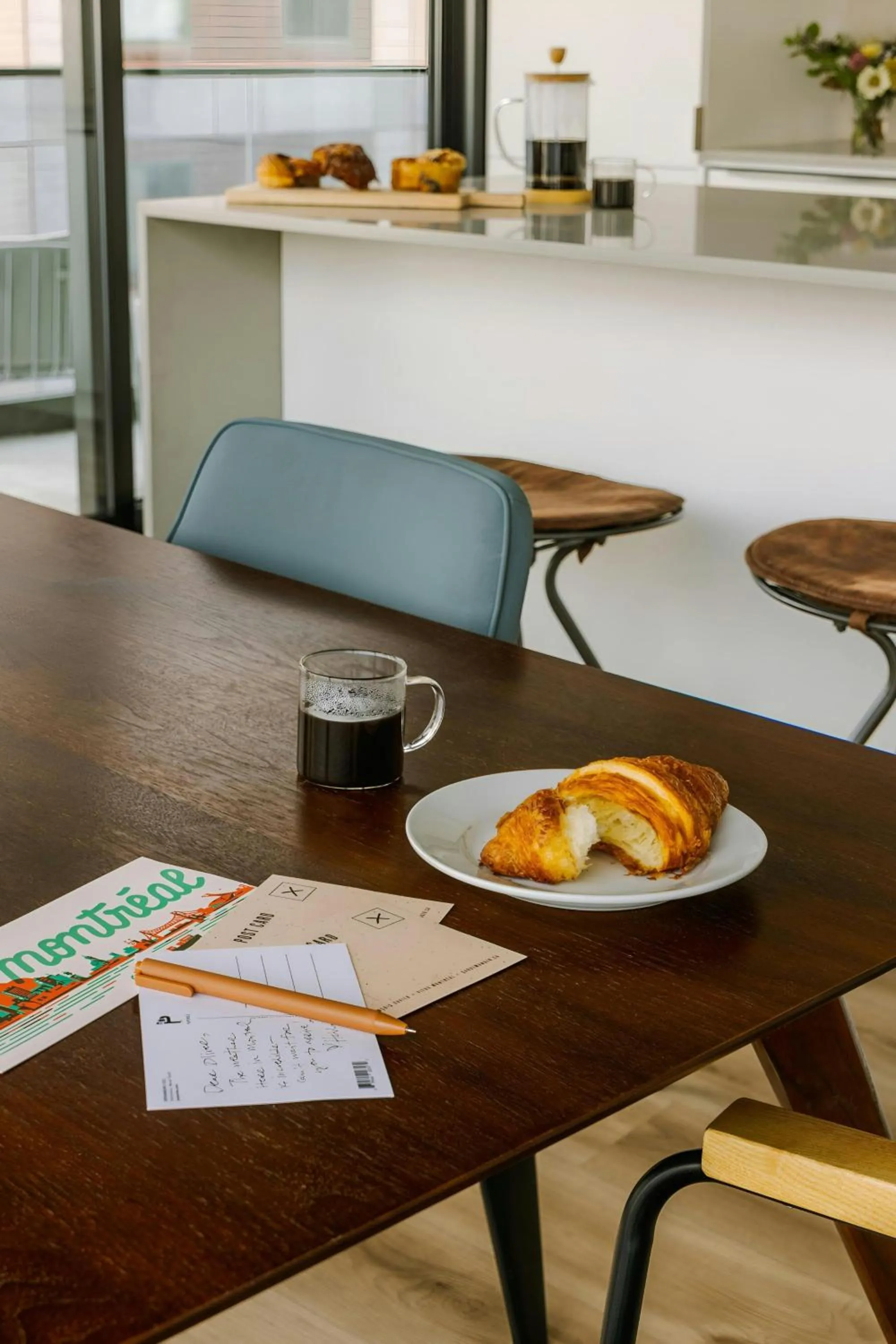 Photo of the whole room in Sonder by Marriott Bonvoy Maisonneuve Apartments Downtown