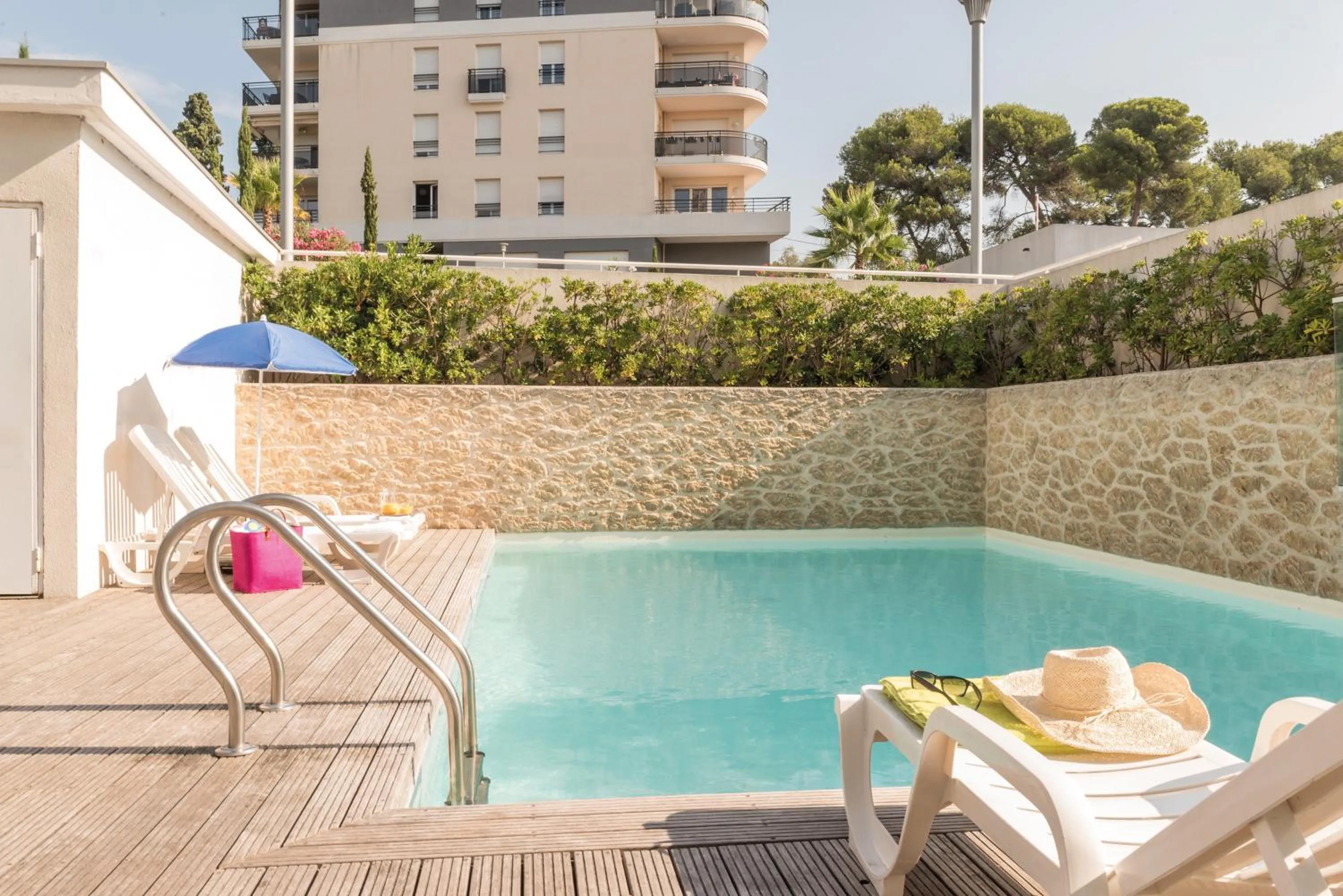 Swimming Pool in Appart'City Classic Antibes