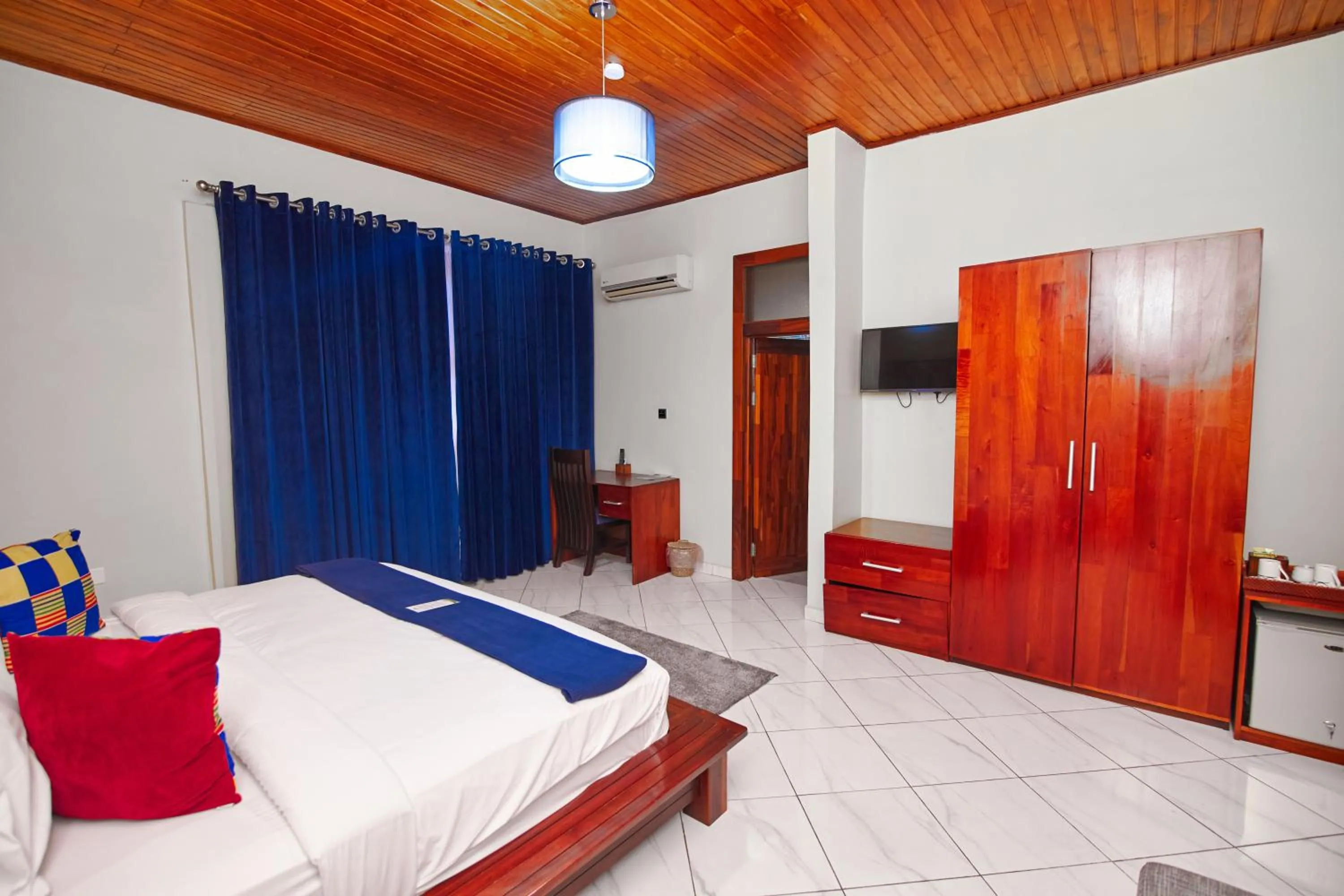 Bed in The Haven Boutique Hotel