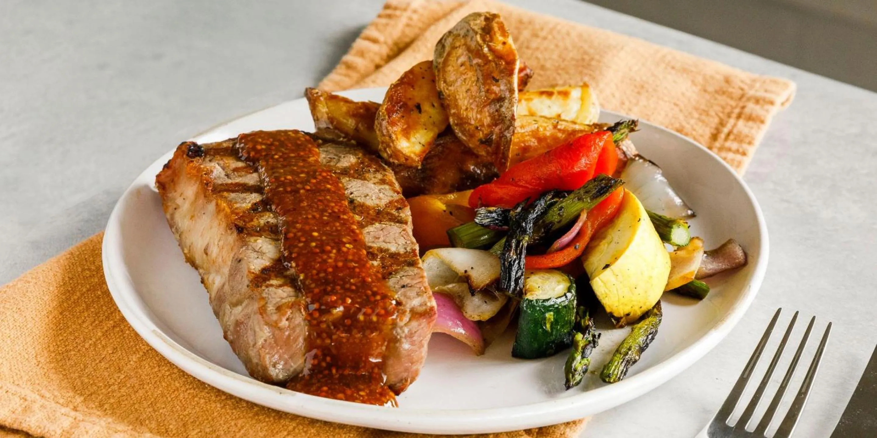 Food and drinks in AutoCamp Catskills