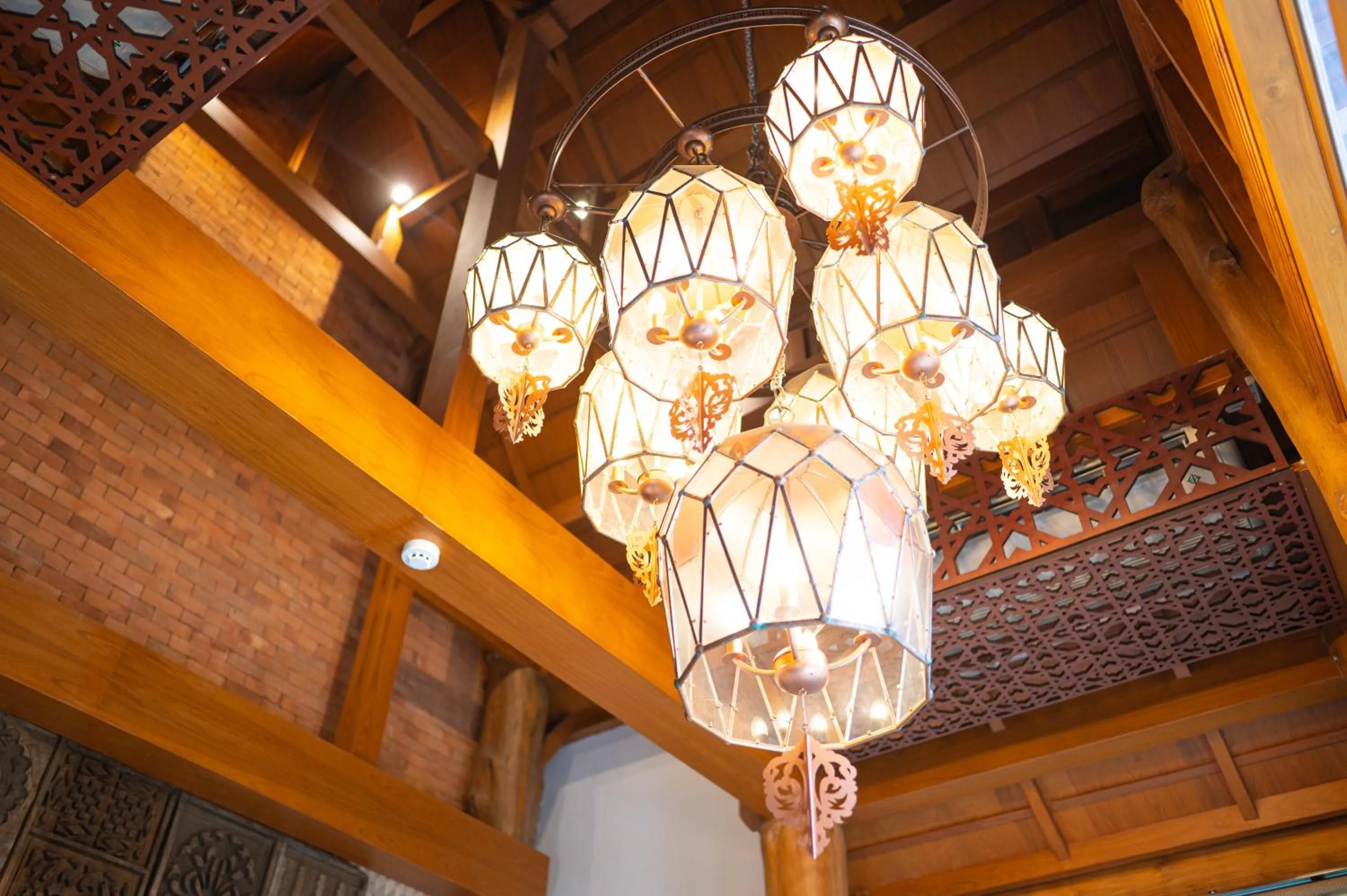 At Gate Thaphae Hotel