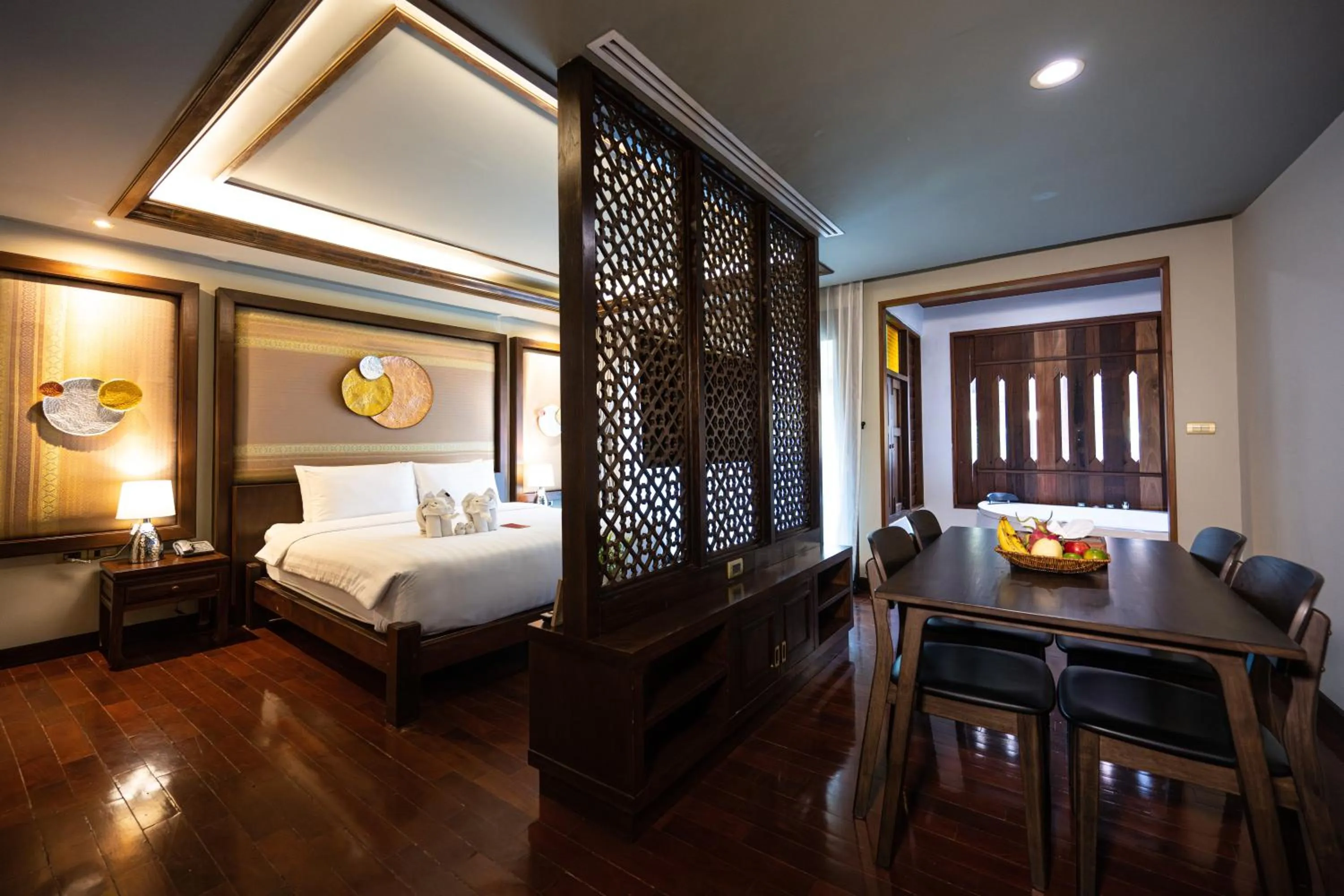 Bed in At Gate Thaphae Hotel