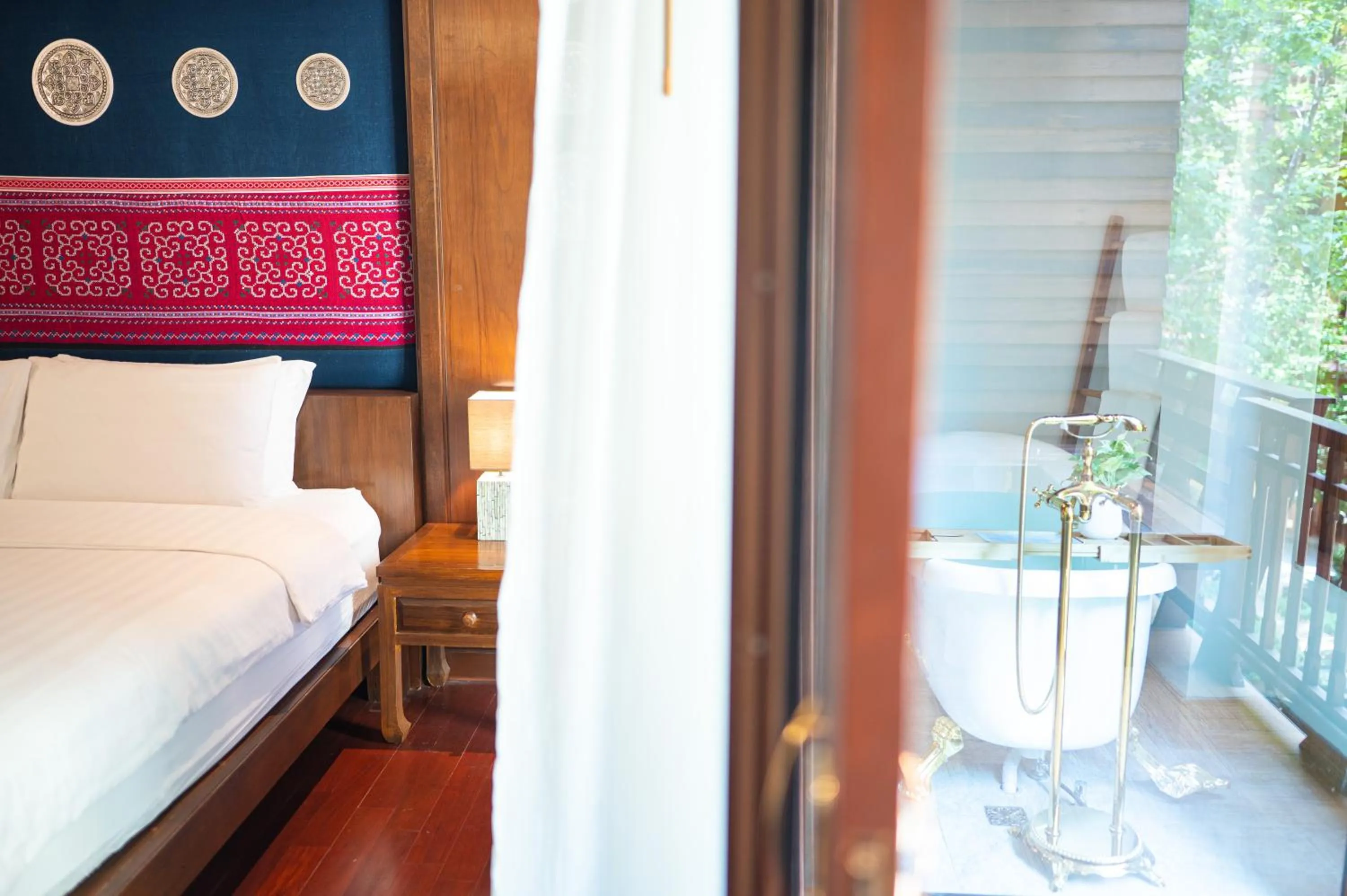 Bed in At Gate Thaphae Hotel