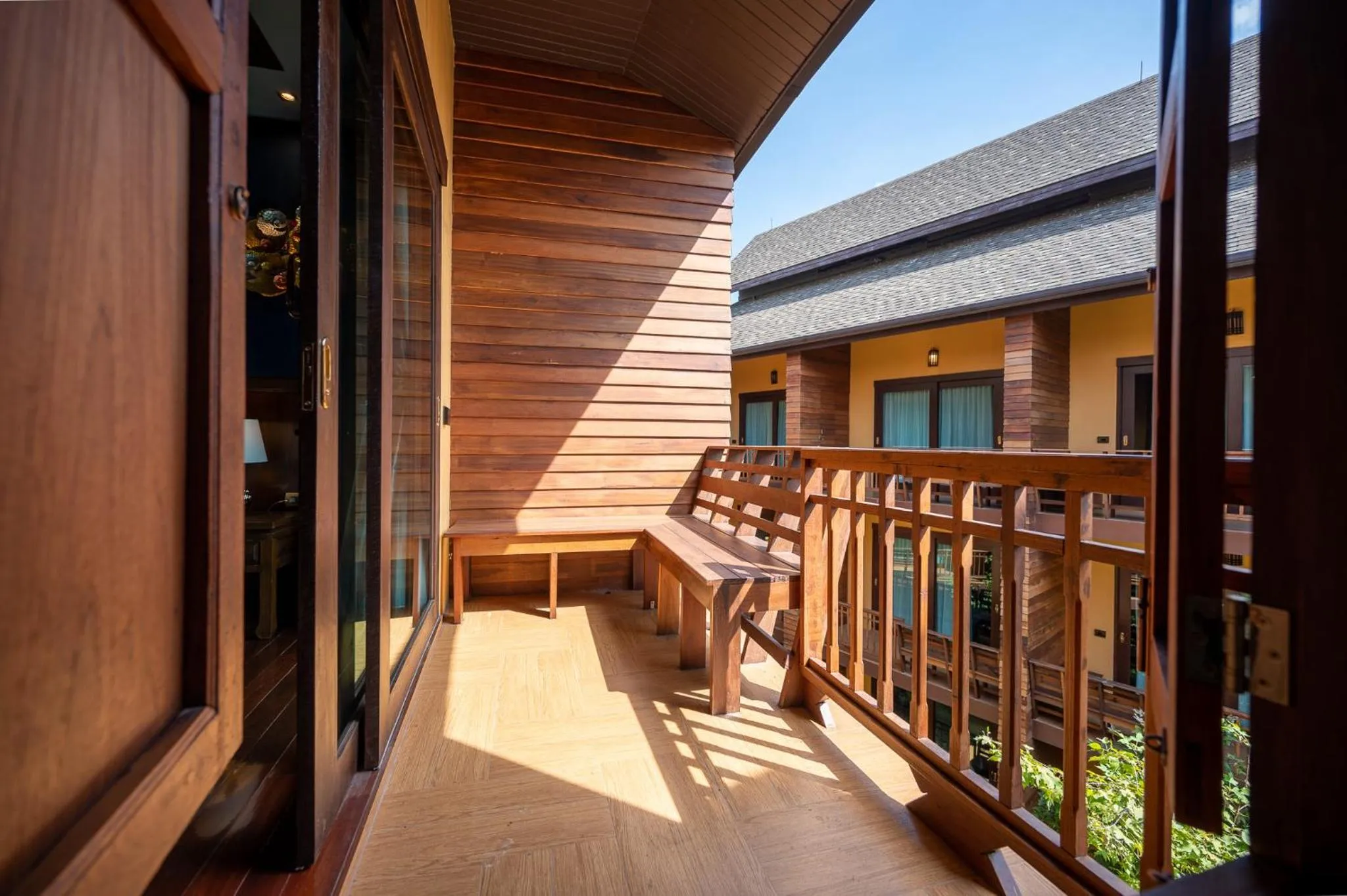 Balcony/Terrace in At Gate Thaphae Hotel