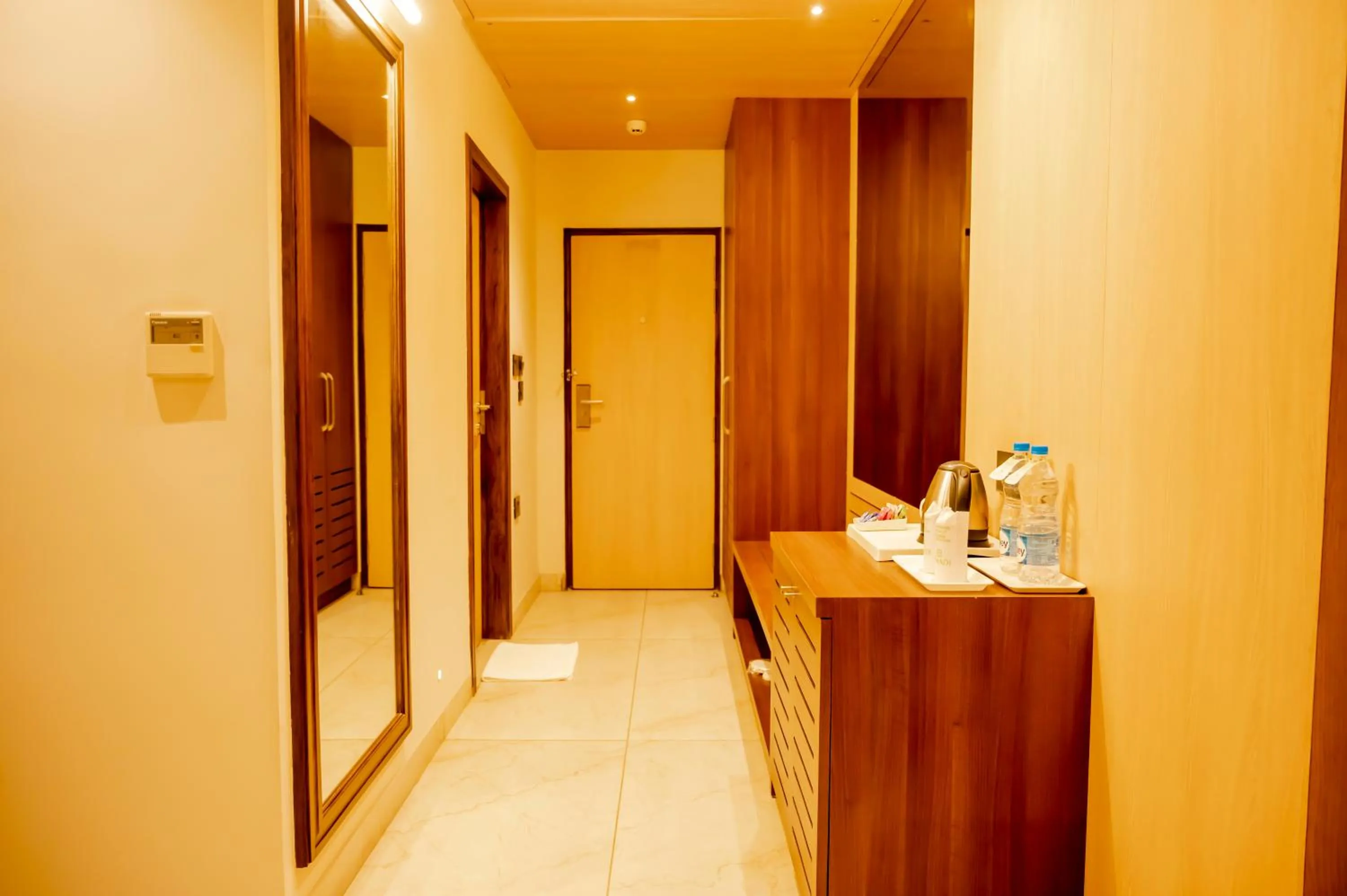 Bedroom in HOTEL PAHADI