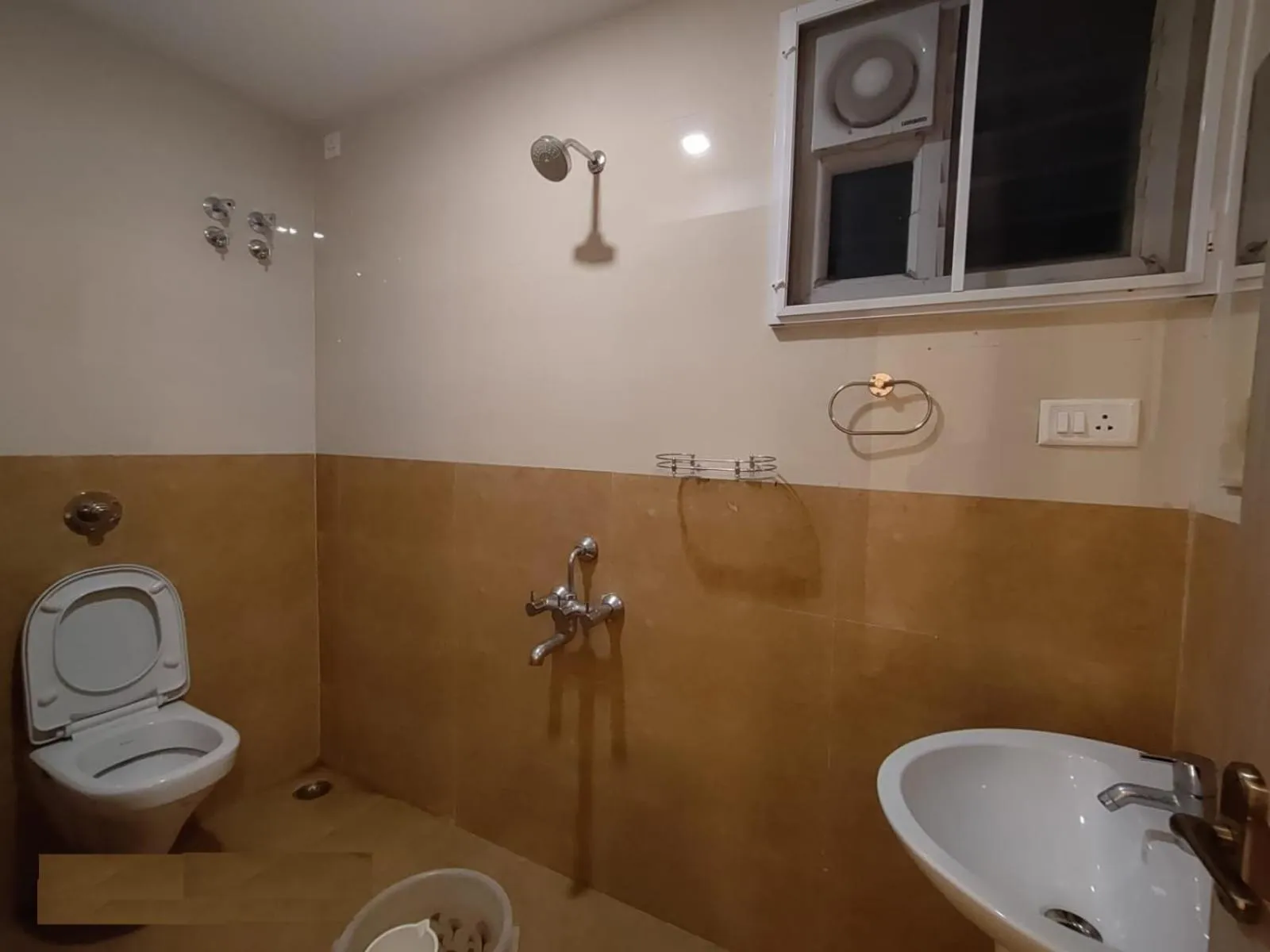 Bathroom in Hotel Ramtel inn