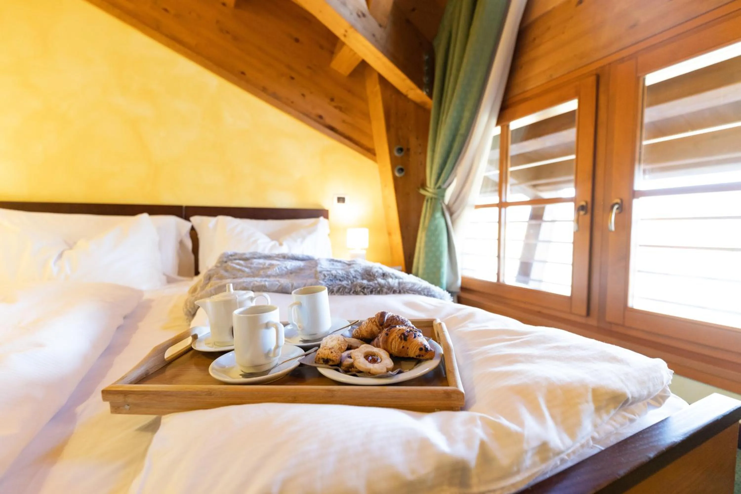 Food and drinks, Bed in Hotel Enzo Moro