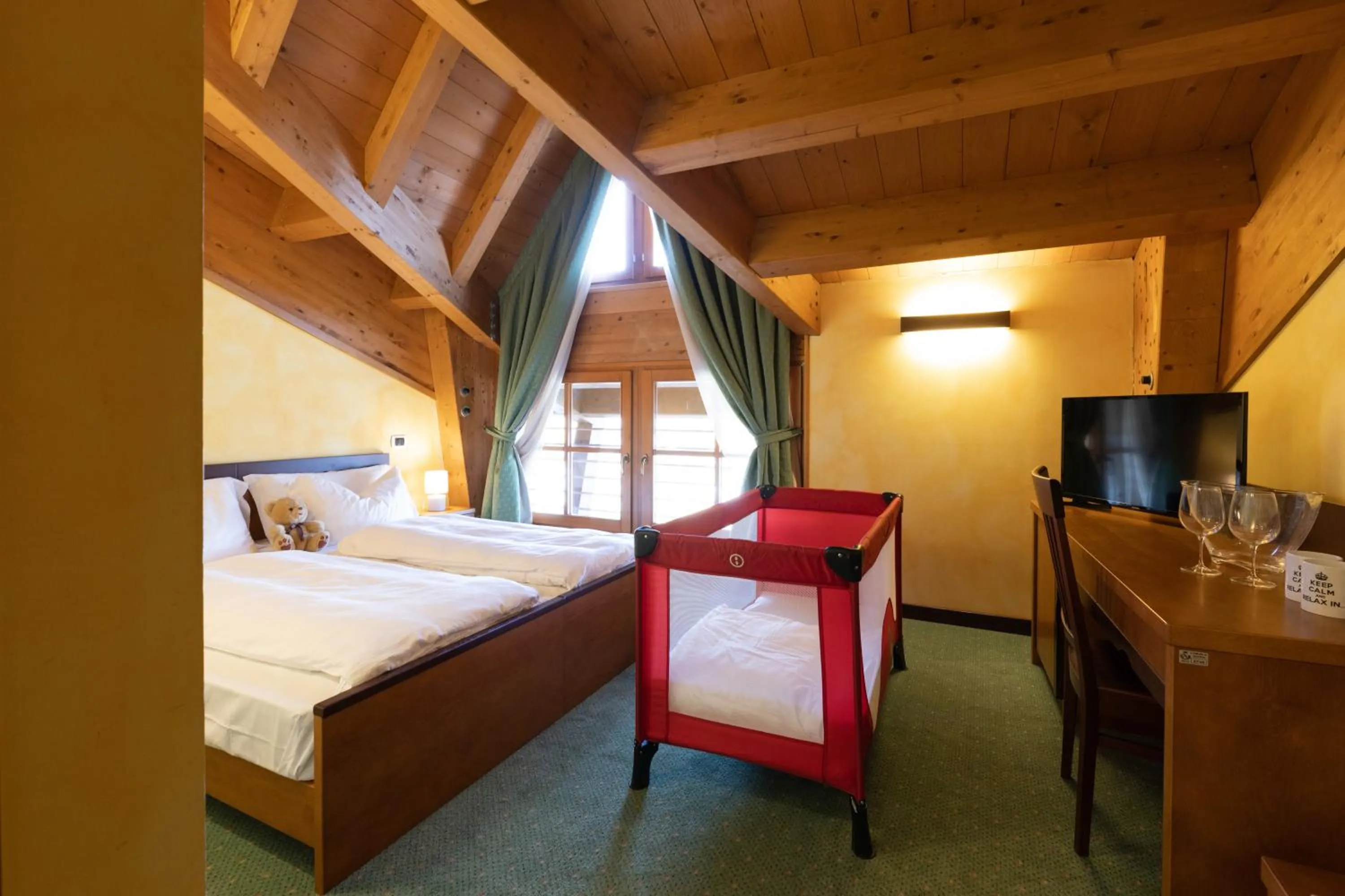 Bed in Hotel Enzo Moro