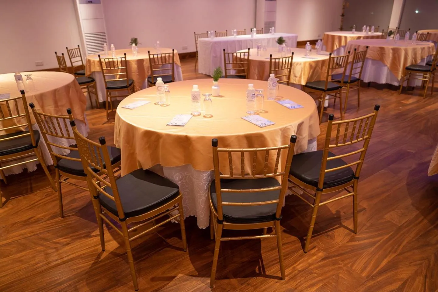 Good wood Airport Hotel