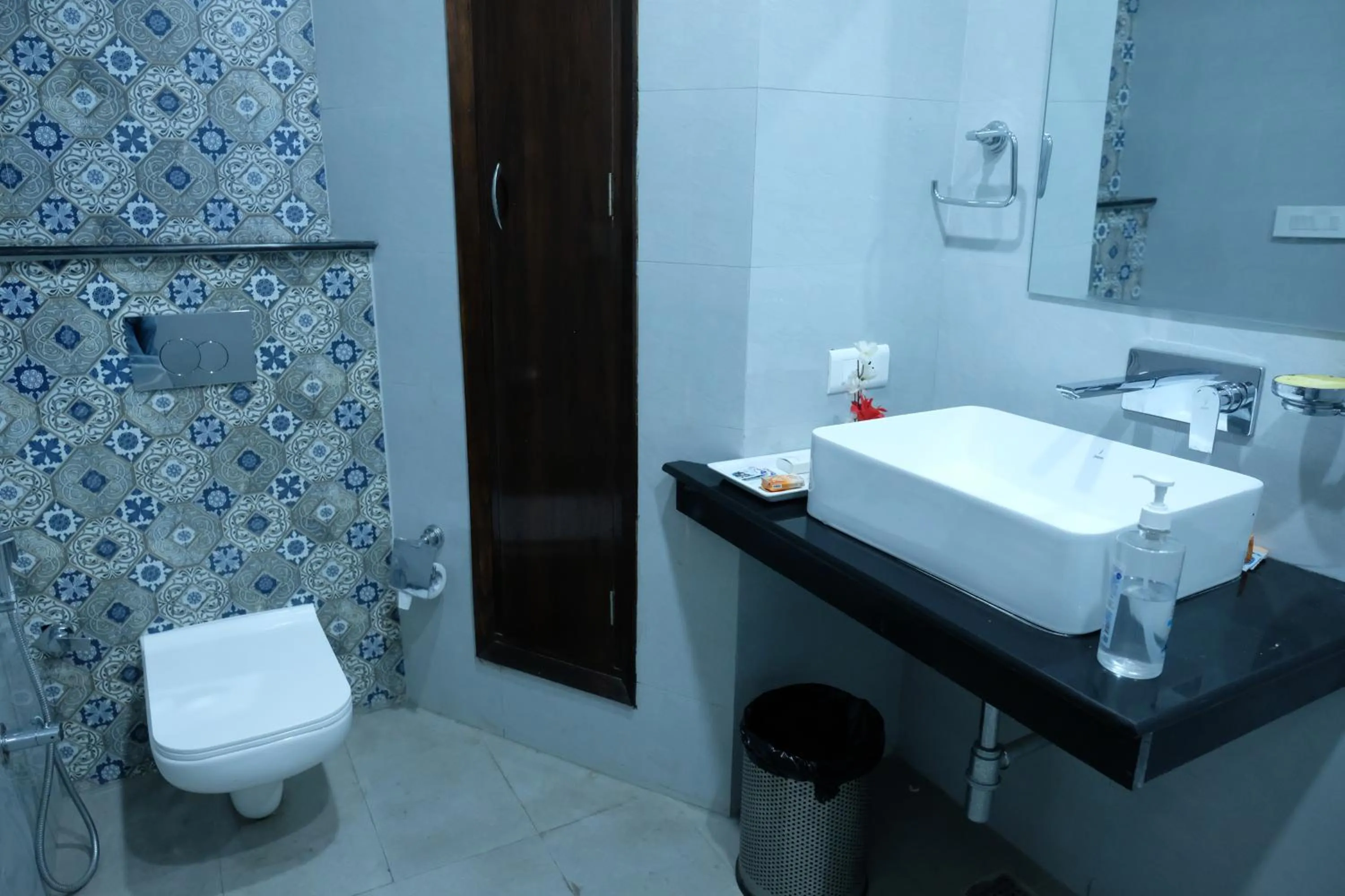 Bathroom in Black Mango Resort