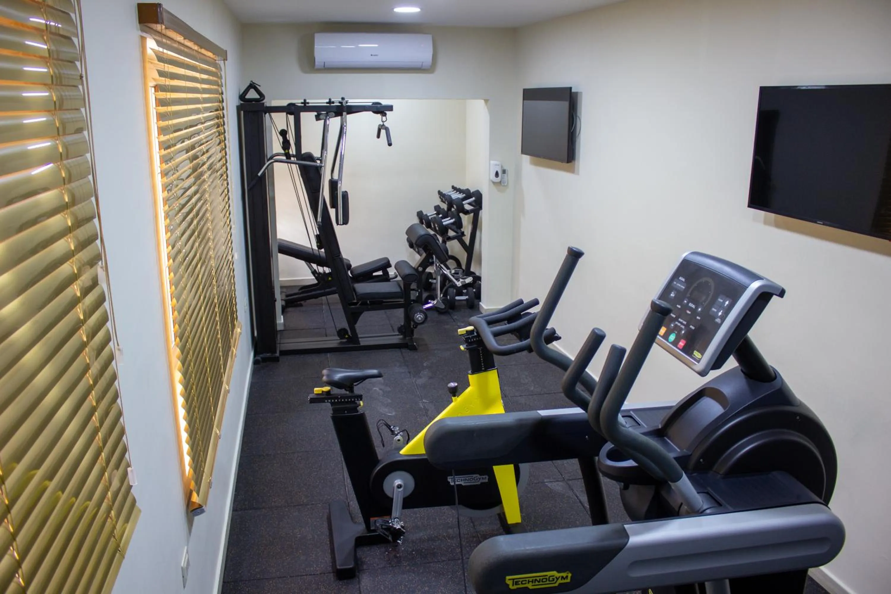 Fitness centre/facilities in Khan Khediwe Hotel