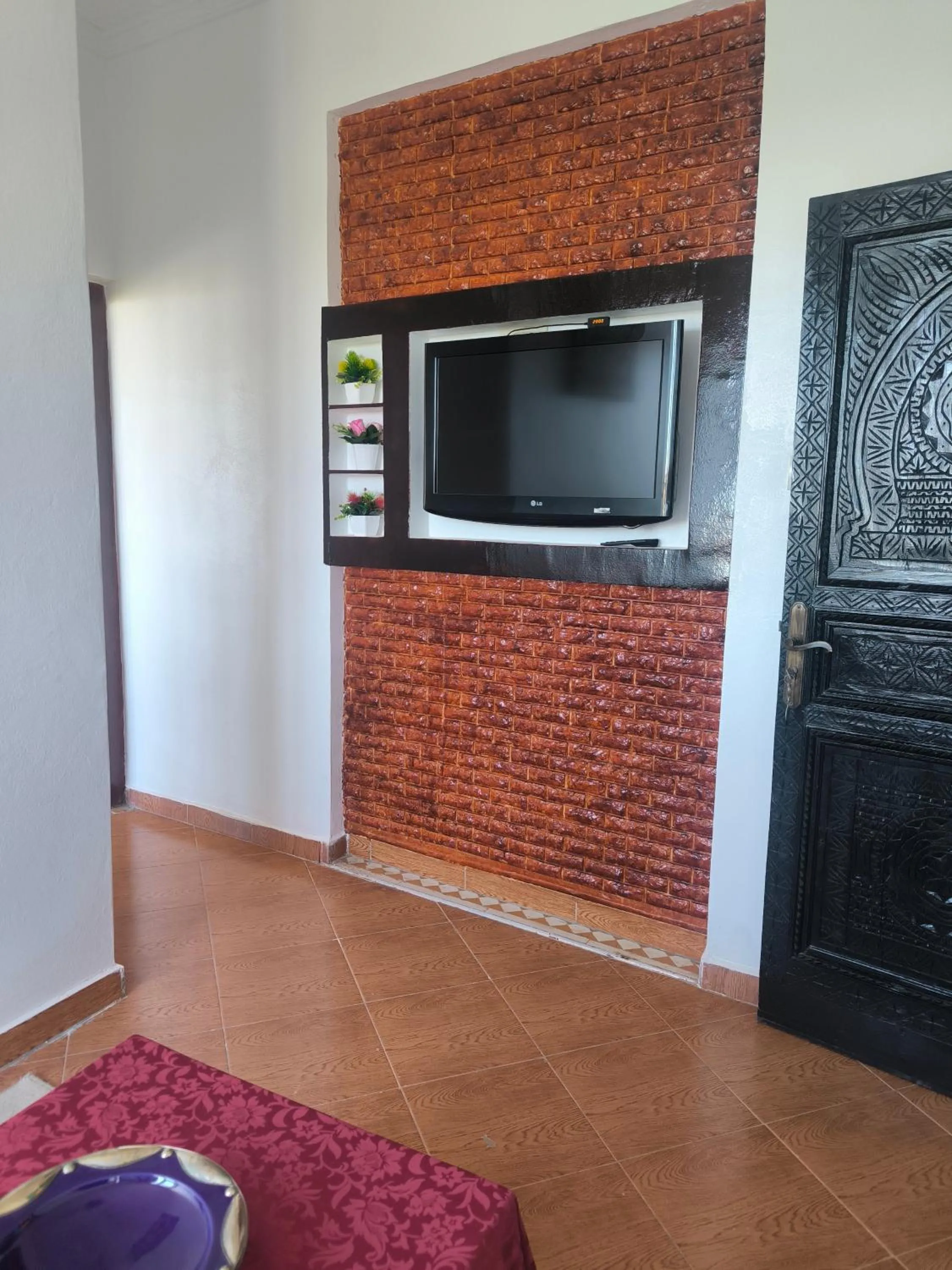 TV and multimedia in Jad Auberge