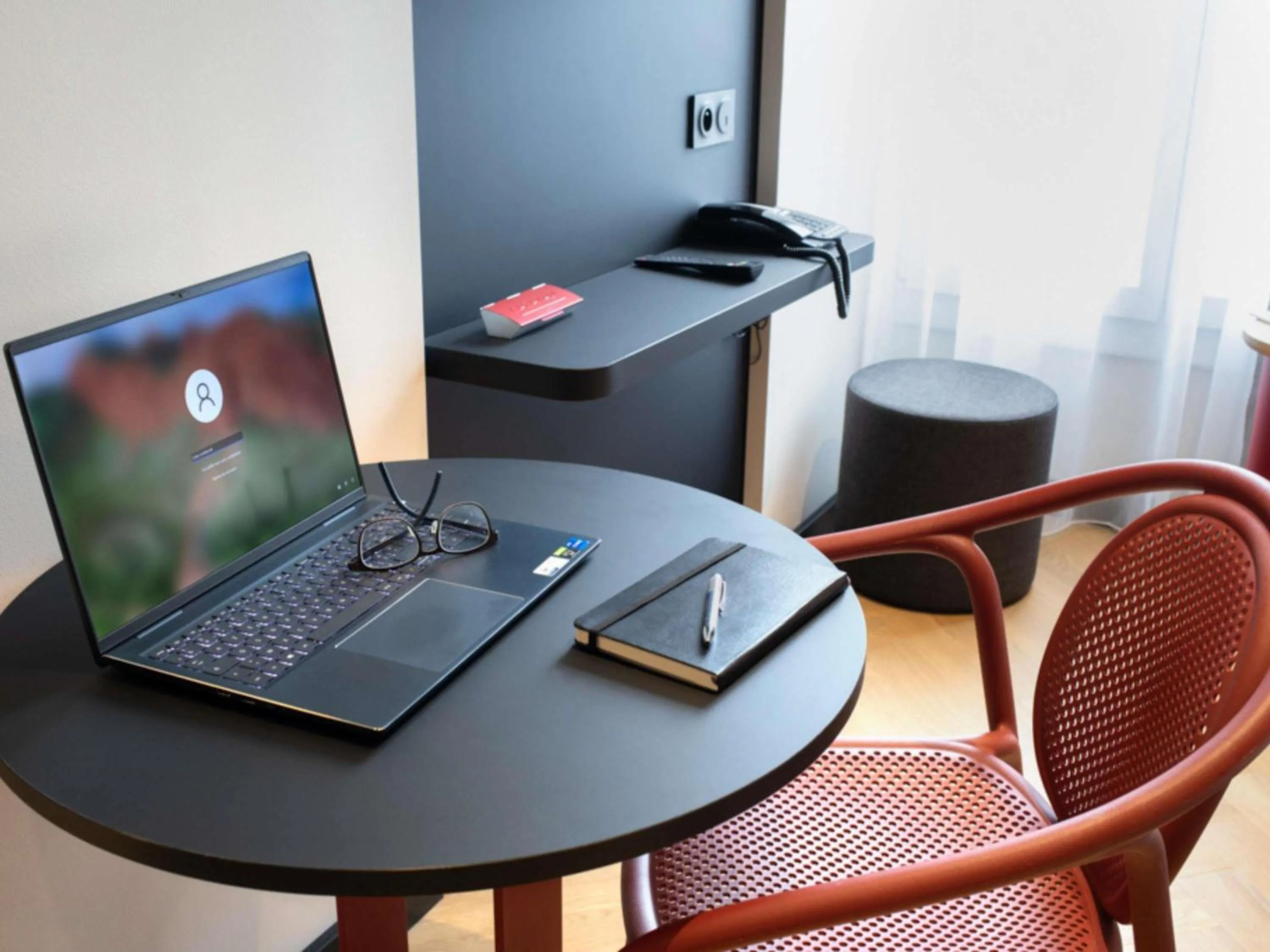 Bedroom in ibis Styles Dijon Central