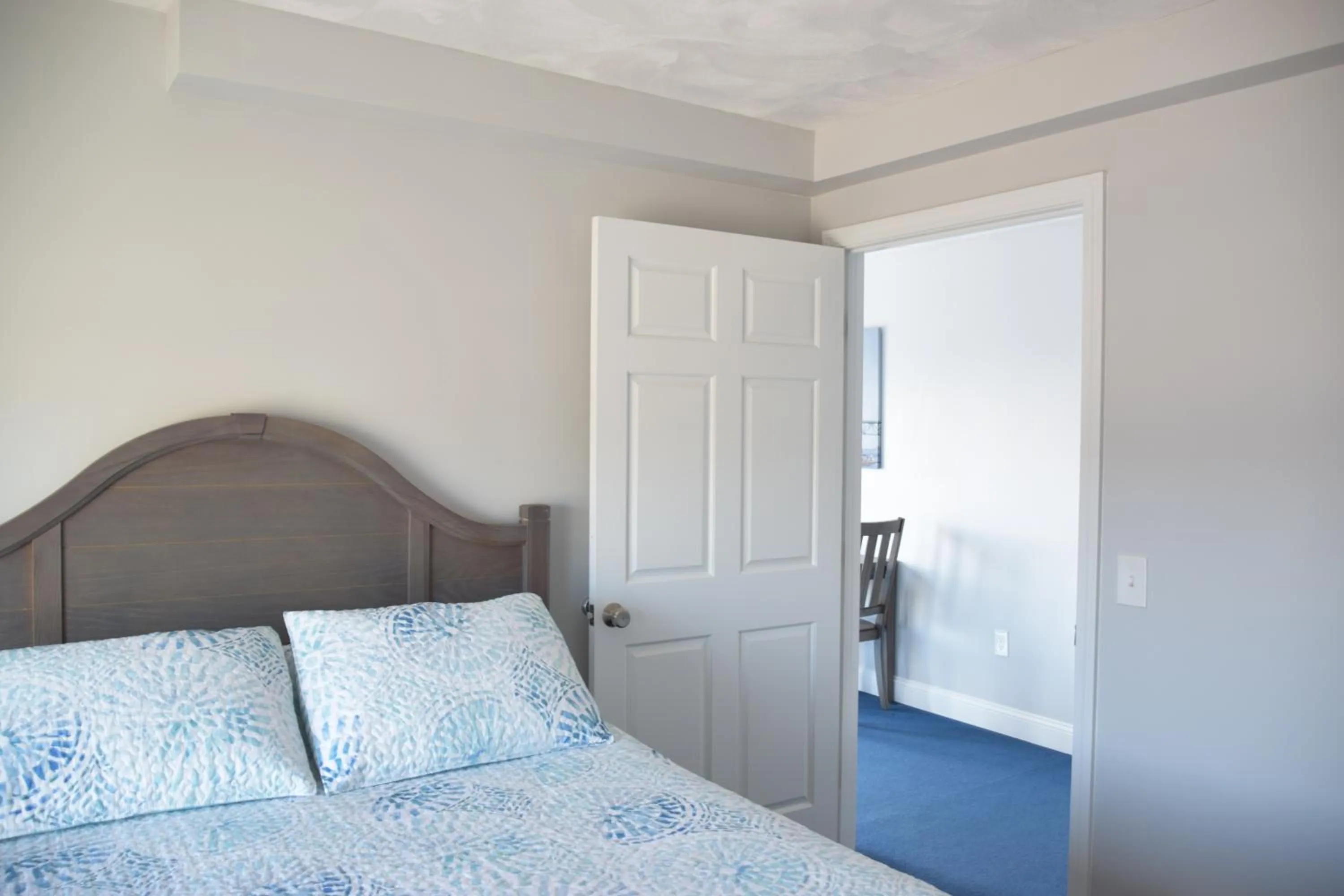 Bedroom, Bed in Rhea's Inn by the Sea