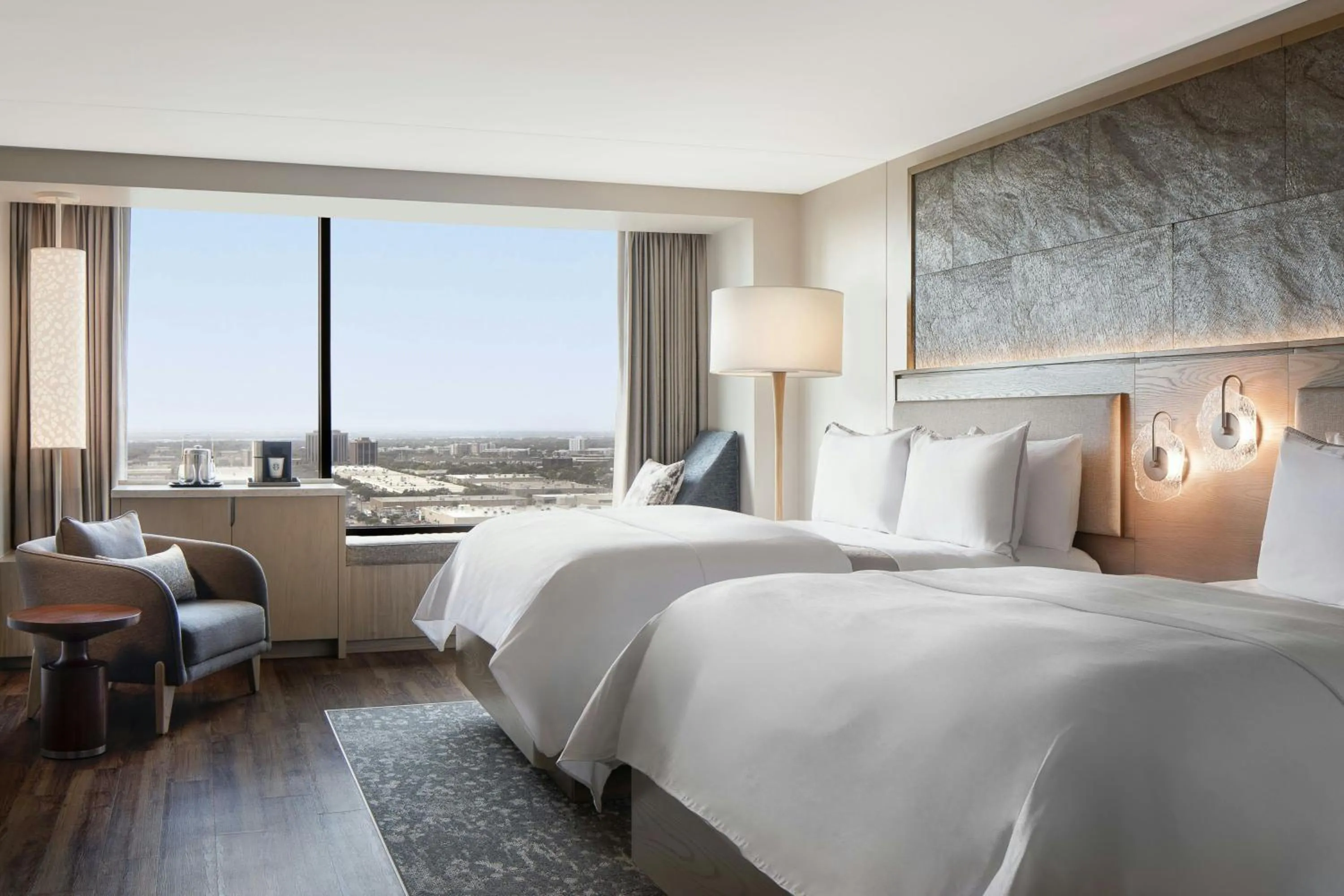 Photo of the whole room, Bed in The Westin Galleria Dallas