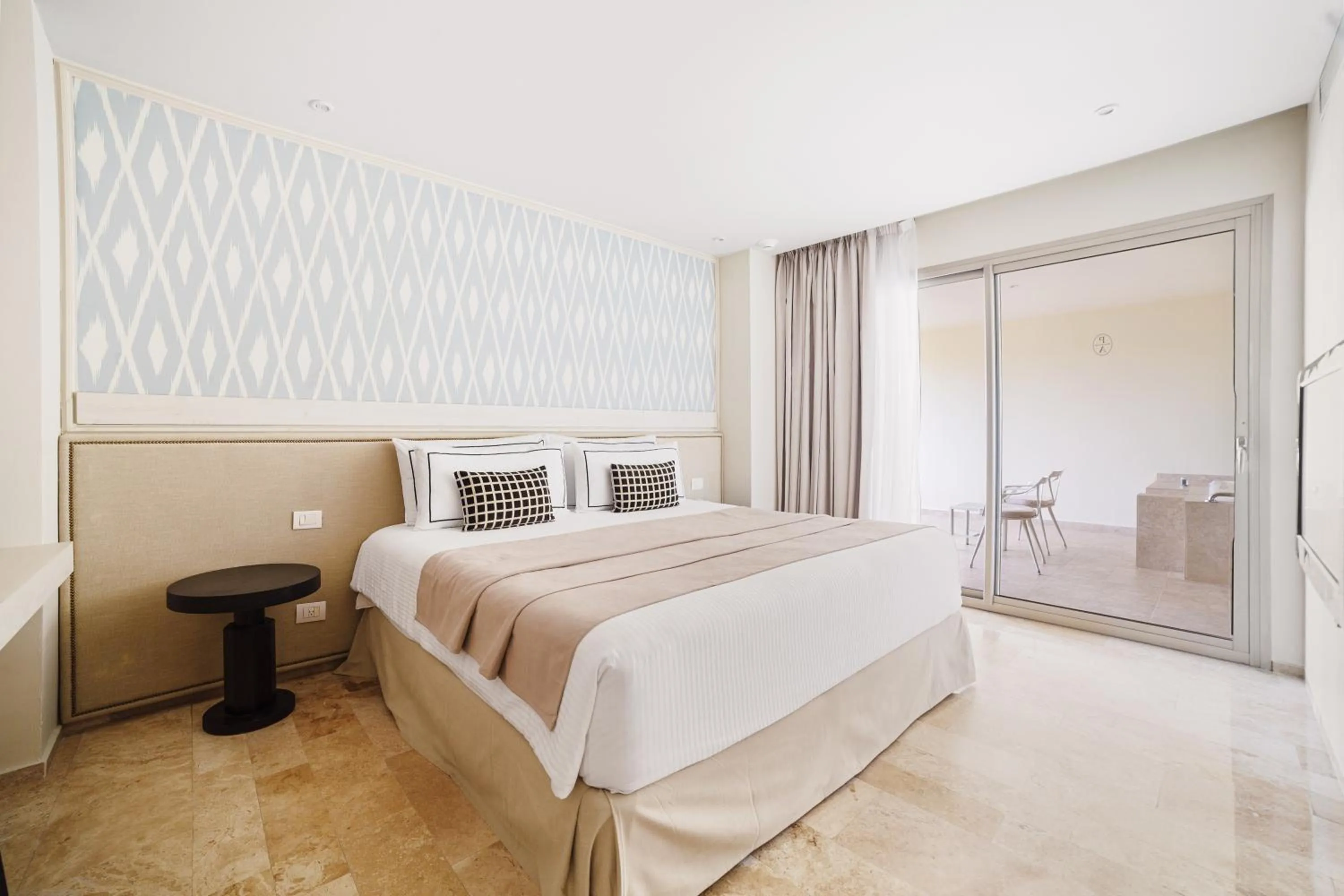 View (from property/room), Bed in Privilege Aluxes Adults Only