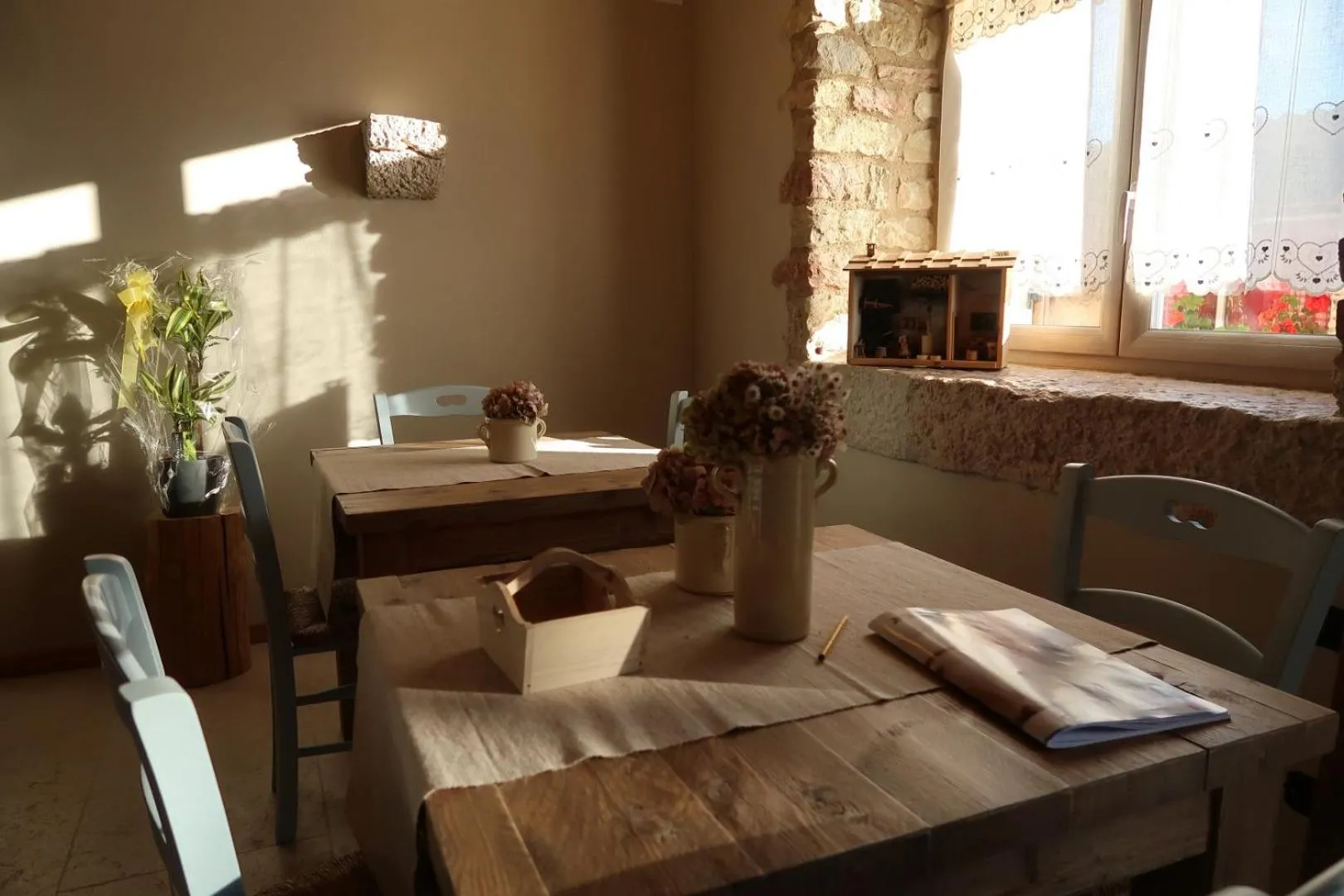 Dining area in Malga Laben